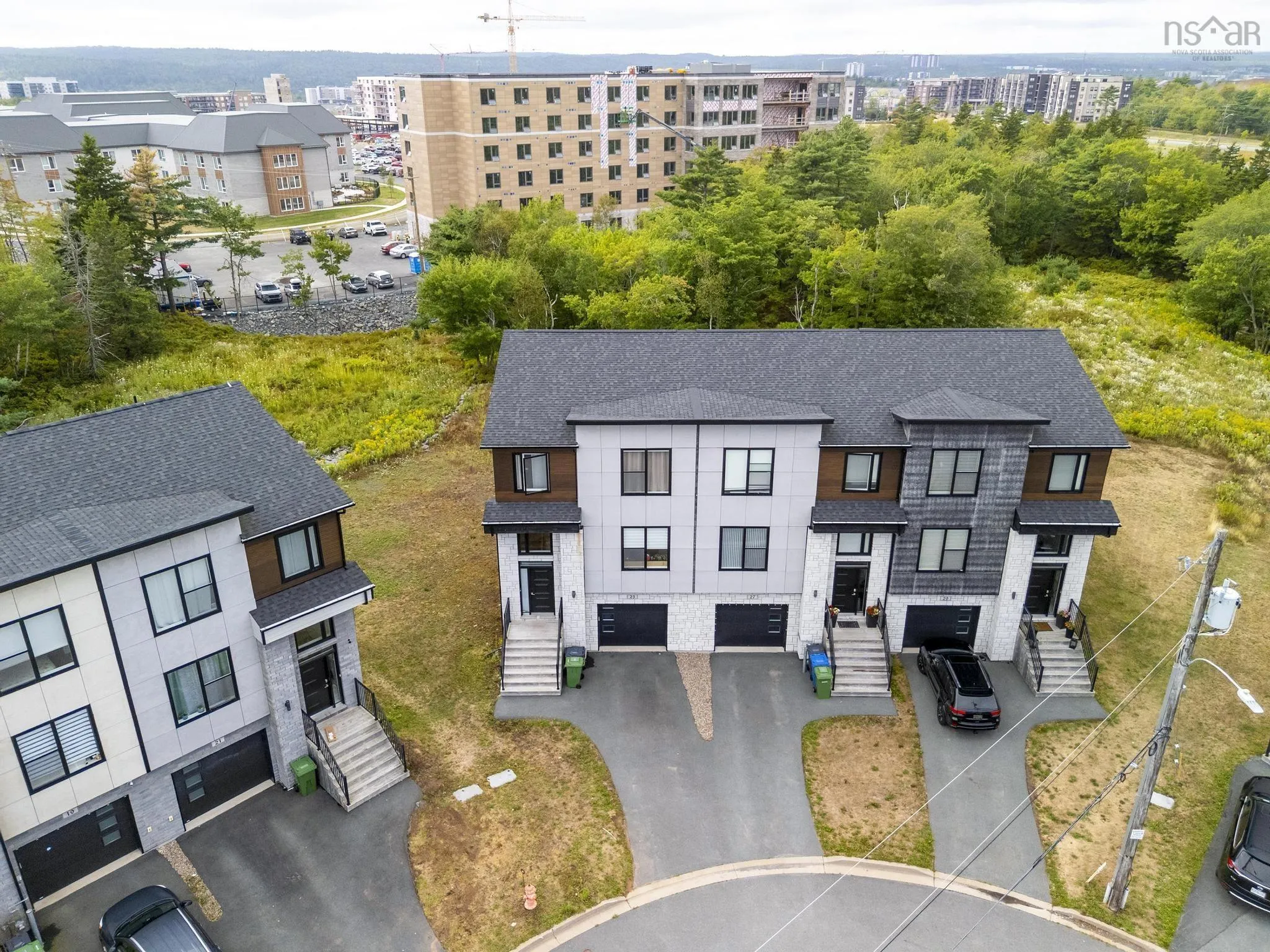 25 Alamir Court, Halifax, NS B3M 0N3, 4 Bedrooms Bedrooms, ,4 BathroomsBathrooms,Residential,For Sale,Alamir,202521862