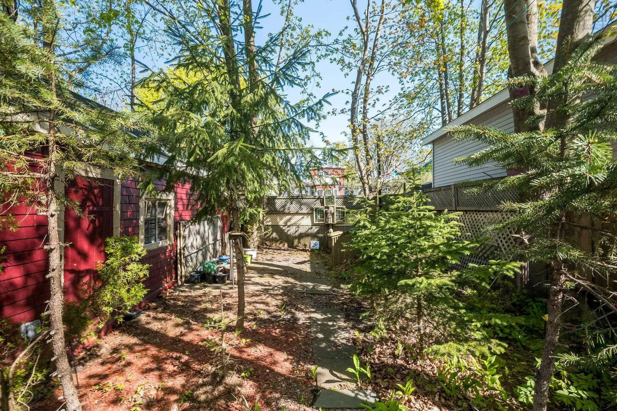 6311 Yale Street, Halifax, NS B3L 1C9, 3 Bedrooms Bedrooms, ,1 BathroomBathrooms,Residential,For Sale,Yale,202520988