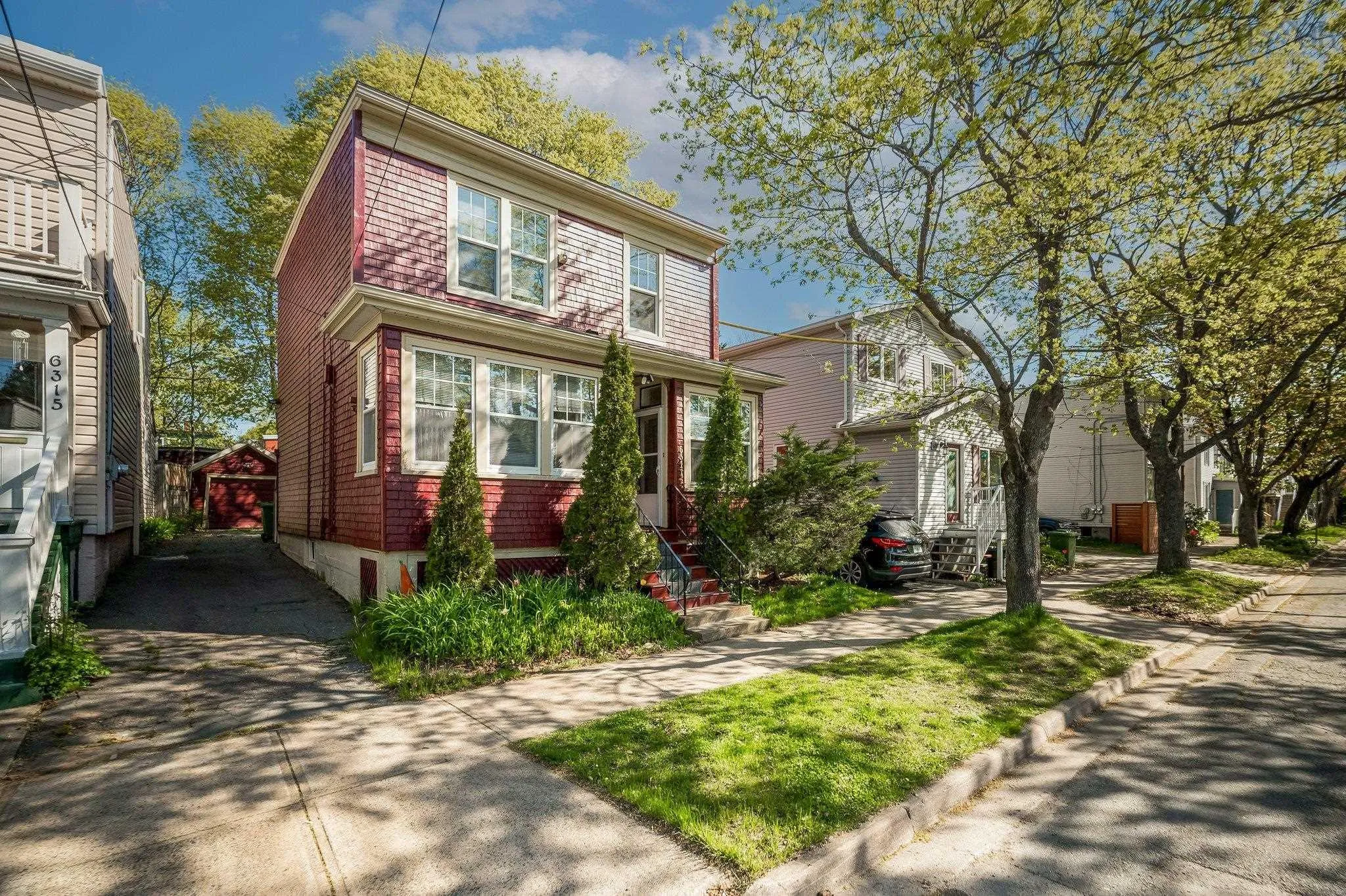 6311 Yale Street, Halifax, NS B3L 1C9, 3 Bedrooms Bedrooms, ,1 BathroomBathrooms,Residential,For Sale,Yale,202520988