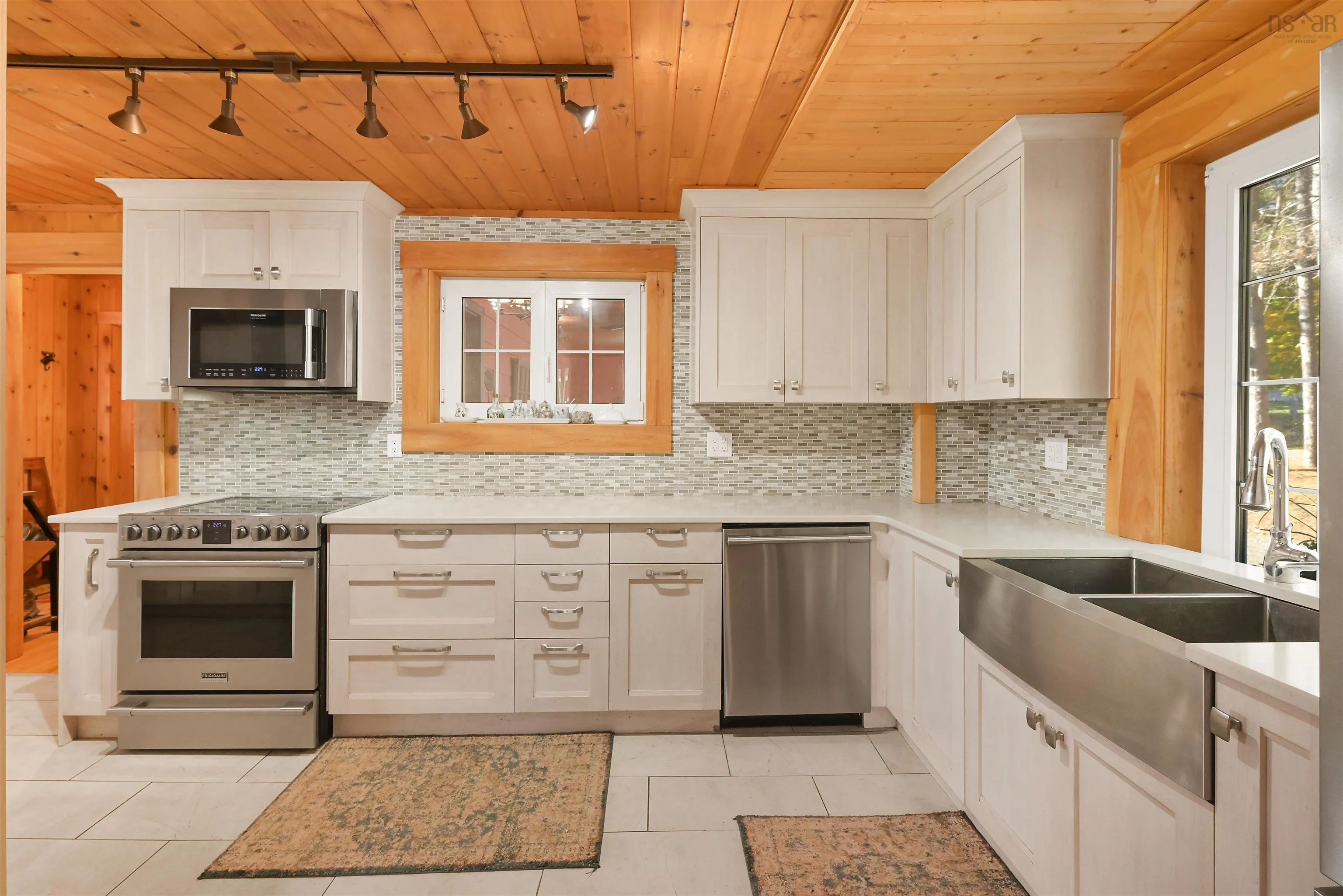 2639 Cabot Trail, Middle River Ns B0e 1b0, 4 Bedrooms Bedrooms, ,2 BathroomsBathrooms,Residential,For Sale,Cabot,202425434
