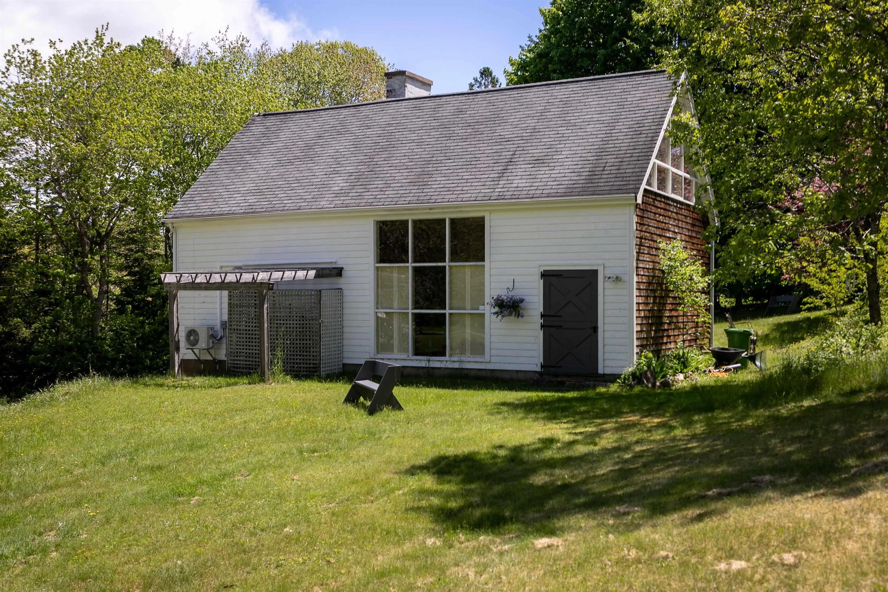 36 Latimer Lane, Chester Basin, NS B0J 1K0, 2 Bedrooms Bedrooms, ,2 BathroomsBathrooms,Residential,For Sale,Latimer,202513587