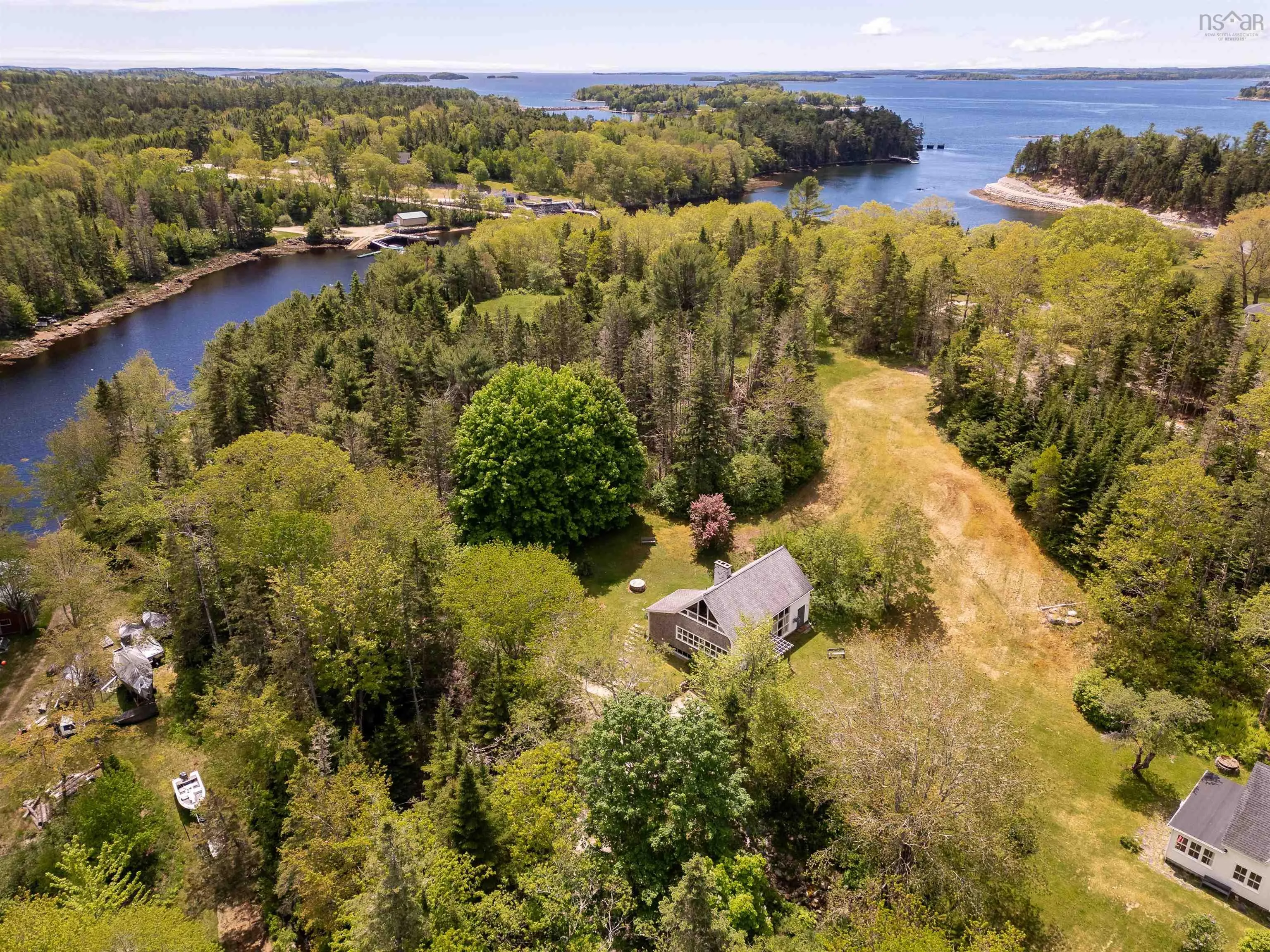 36 Latimer Lane, Chester Basin, NS B0J 1K0, 2 Bedrooms Bedrooms, ,2 BathroomsBathrooms,Residential,For Sale,Latimer,202513587