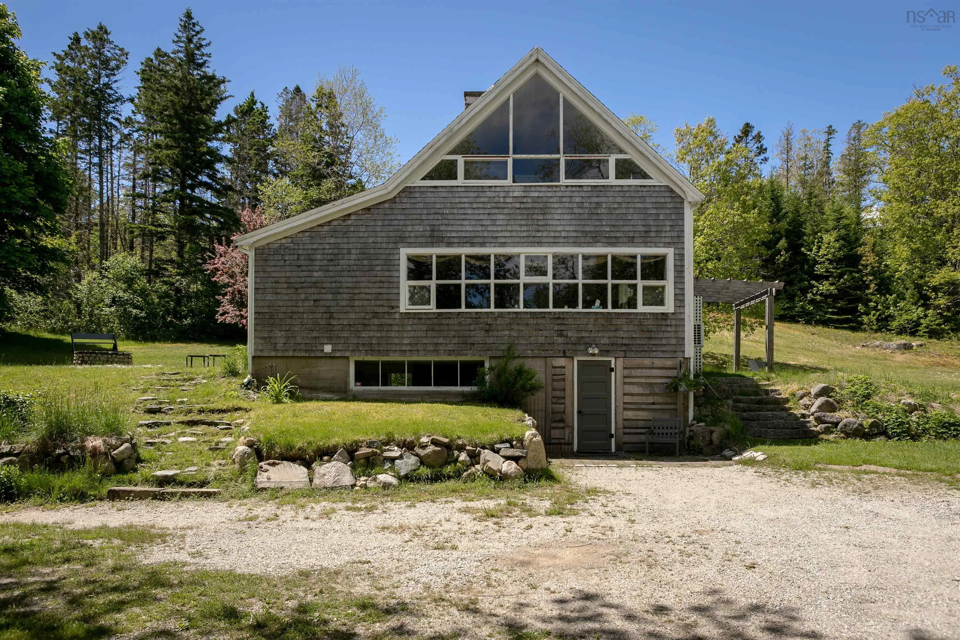 36 Latimer Lane, Chester Basin, NS B0J 1K0, 2 Bedrooms Bedrooms, ,2 BathroomsBathrooms,Residential,For Sale,Latimer,202513587