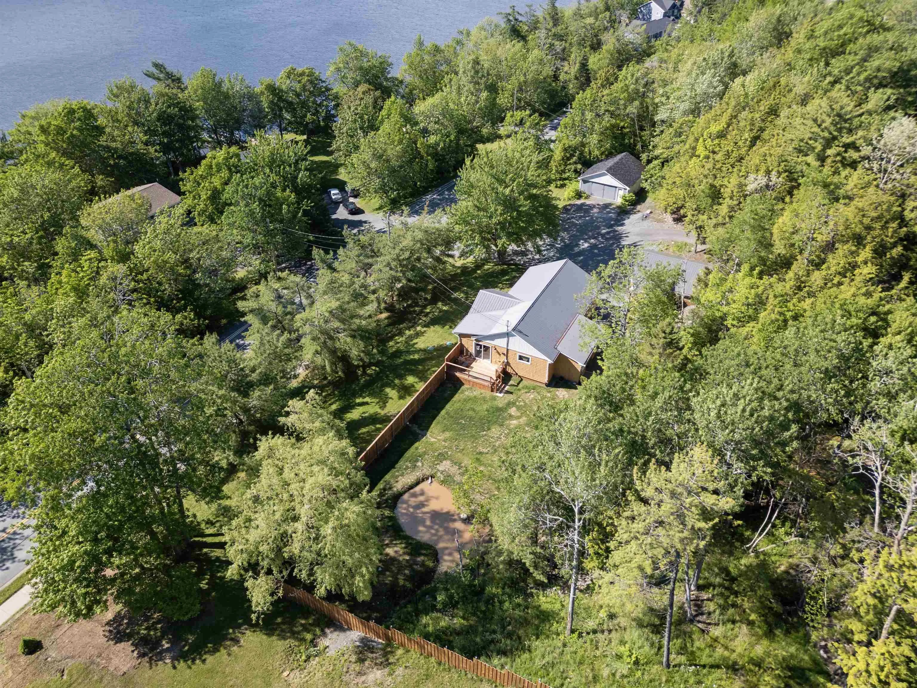 3650 Highway 2 Highway, Fletchers Lake, NS B2T 1H7, 3 Bedrooms Bedrooms, ,1 BathroomBathrooms,Residential,For Sale,Highway 2,202520722