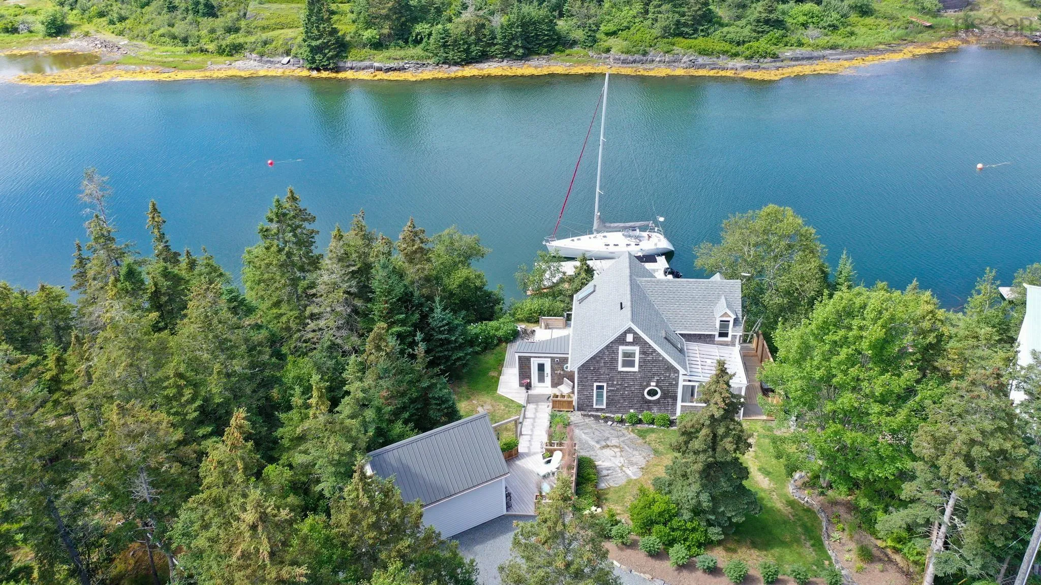 393 Stonehurst Road, Stonehurst, NS B0J 2C0, 2 Bedrooms Bedrooms, ,2 BathroomsBathrooms,Residential,For Sale,Stonehurst,202518864