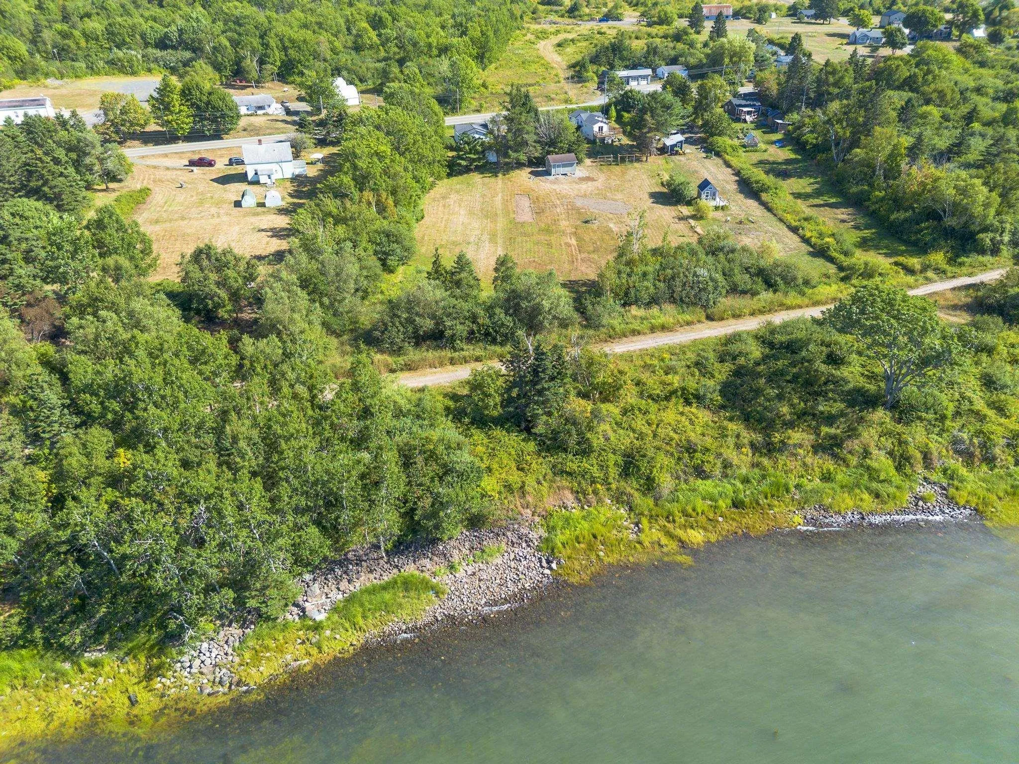925 1 Highway, Deep Brook, NS B0S 1J0, 2 Bedrooms Bedrooms, ,1 BathroomBathrooms,Residential,For Sale,1,202520965