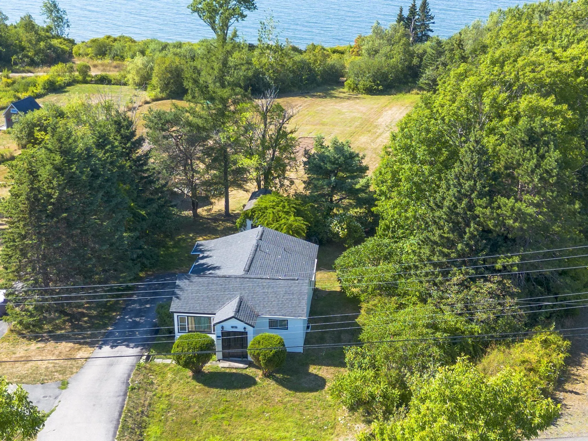 925 1 Highway, Deep Brook, NS B0S 1J0, 2 Bedrooms Bedrooms, ,1 BathroomBathrooms,Residential,For Sale,1,202520965