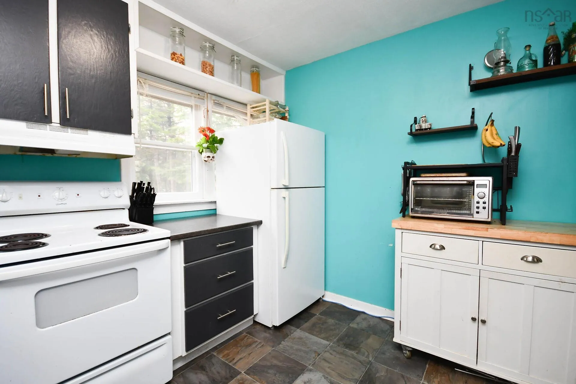 1050 Waverley Road, Waverley, NS B2R 1W2, 5 Bedrooms Bedrooms, ,1 BathroomBathrooms,Residential,For Sale,Waverley,202507850