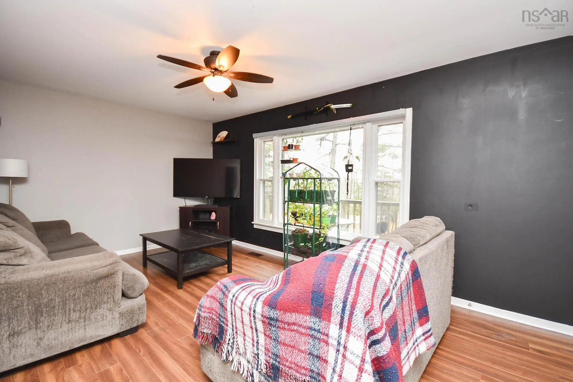 1050 Waverley Road, Waverley, NS B2R 1W2, 5 Bedrooms Bedrooms, ,1 BathroomBathrooms,Residential,For Sale,Waverley,202507850