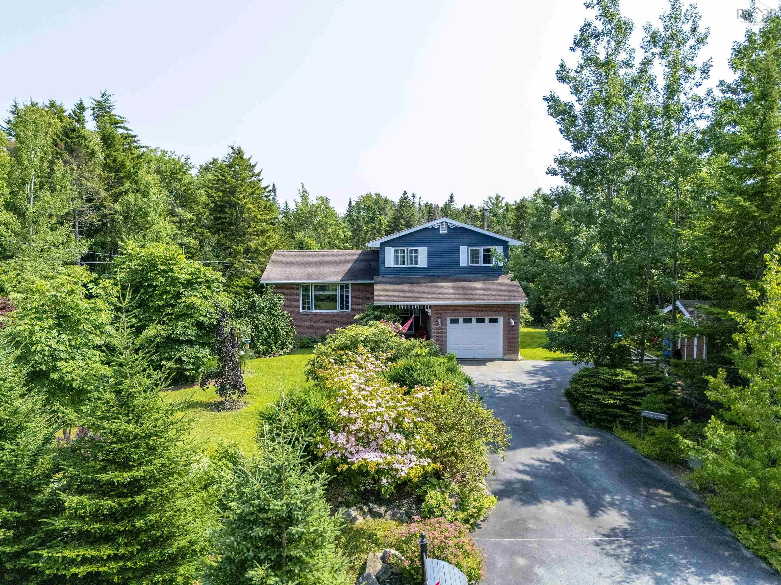 9 Jan Marie Drive, Lawrencetown, NS B2Z 1E2, 3 Bedrooms Bedrooms, ,2 BathroomsBathrooms,Residential,For Sale,Jan Marie,202518024
