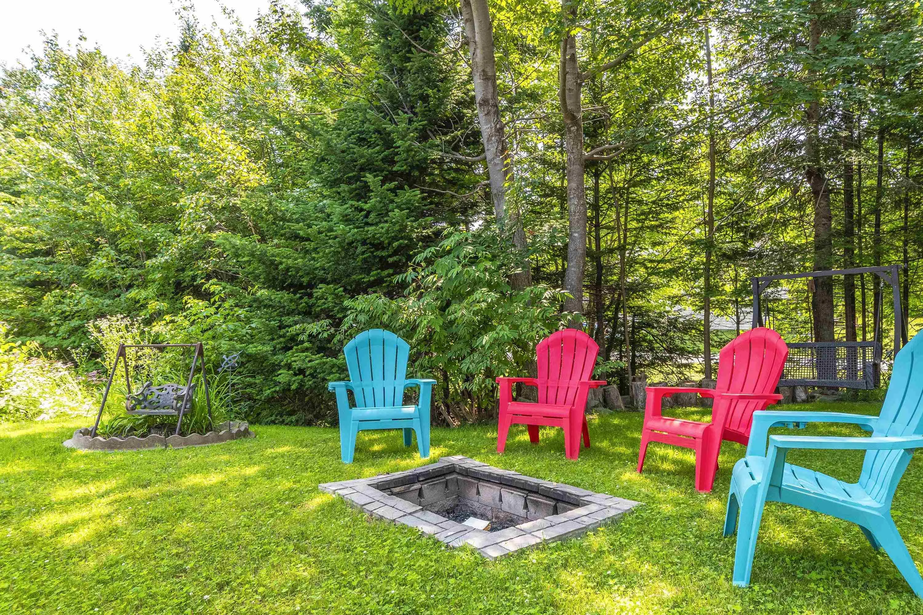 9 Jan Marie Drive, Lawrencetown, NS B2Z 1E2, 3 Bedrooms Bedrooms, ,2 BathroomsBathrooms,Residential,For Sale,Jan Marie,202518024