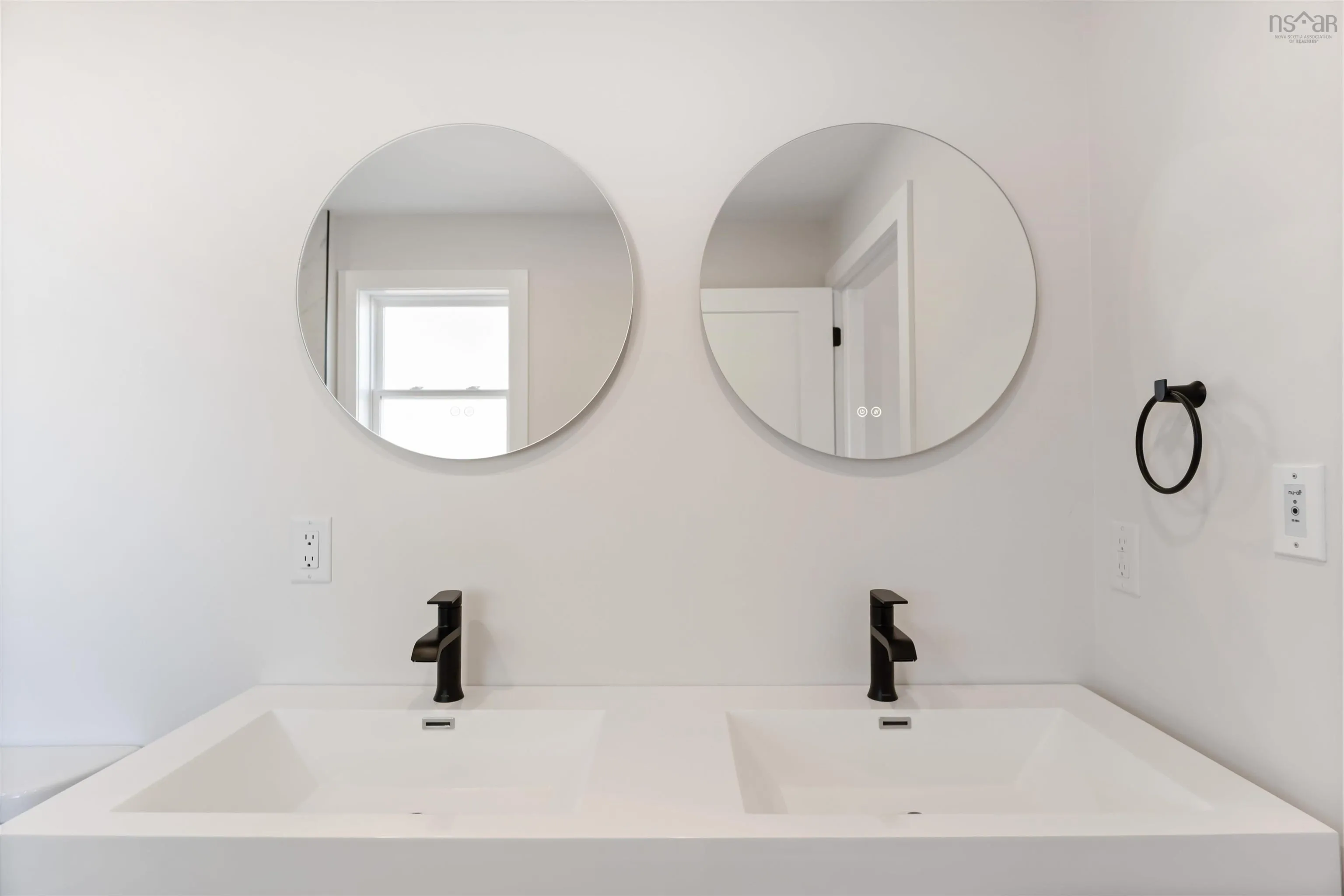 282 Lighthouse Road, Bay View, NS B0V 1A0, 3 Bedrooms Bedrooms, ,2 BathroomsBathrooms,Residential,For Sale,Lighthouse,202525601