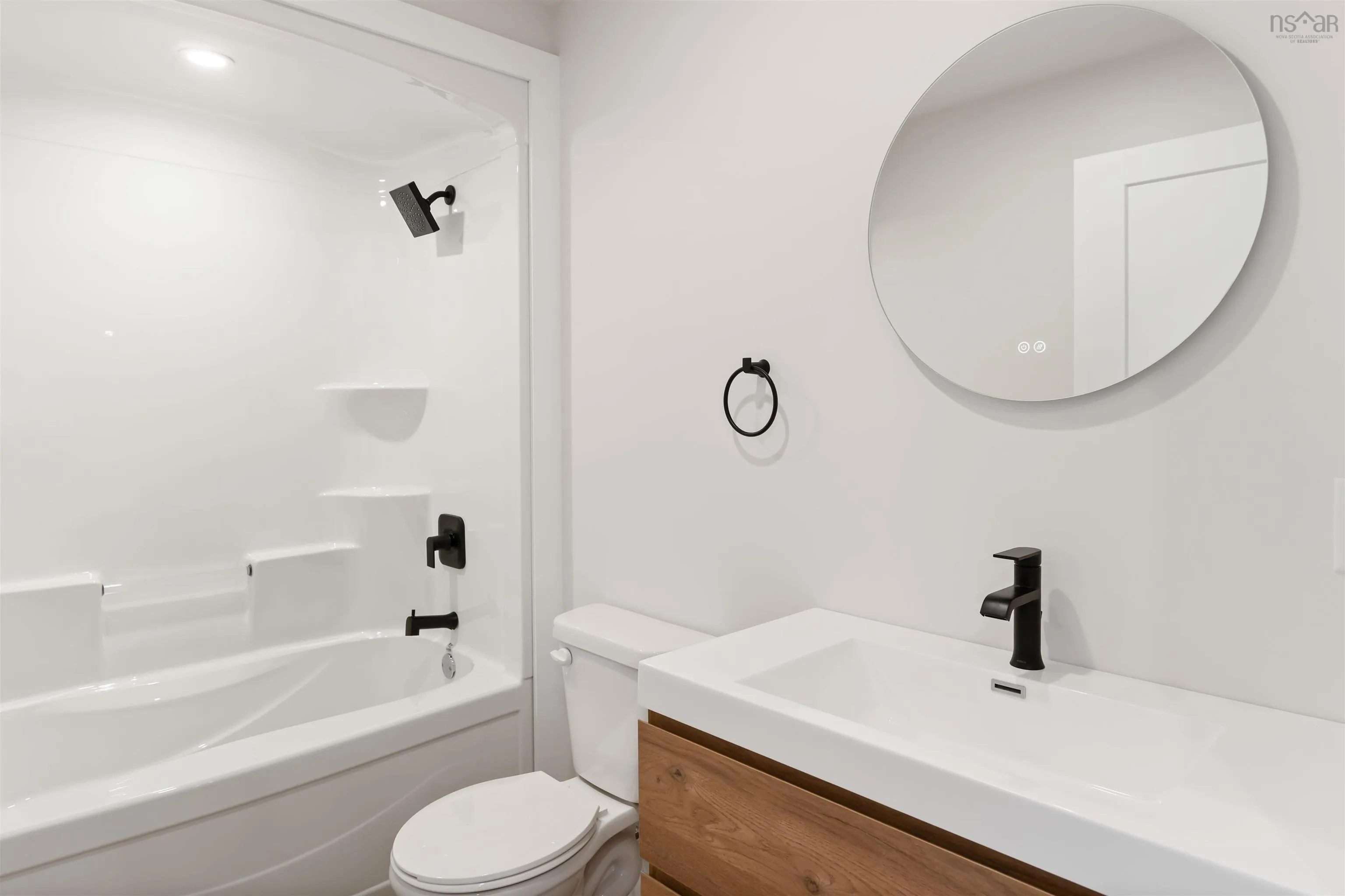 282 Lighthouse Road, Bay View, NS B0V 1A0, 3 Bedrooms Bedrooms, ,2 BathroomsBathrooms,Residential,For Sale,Lighthouse,202525601