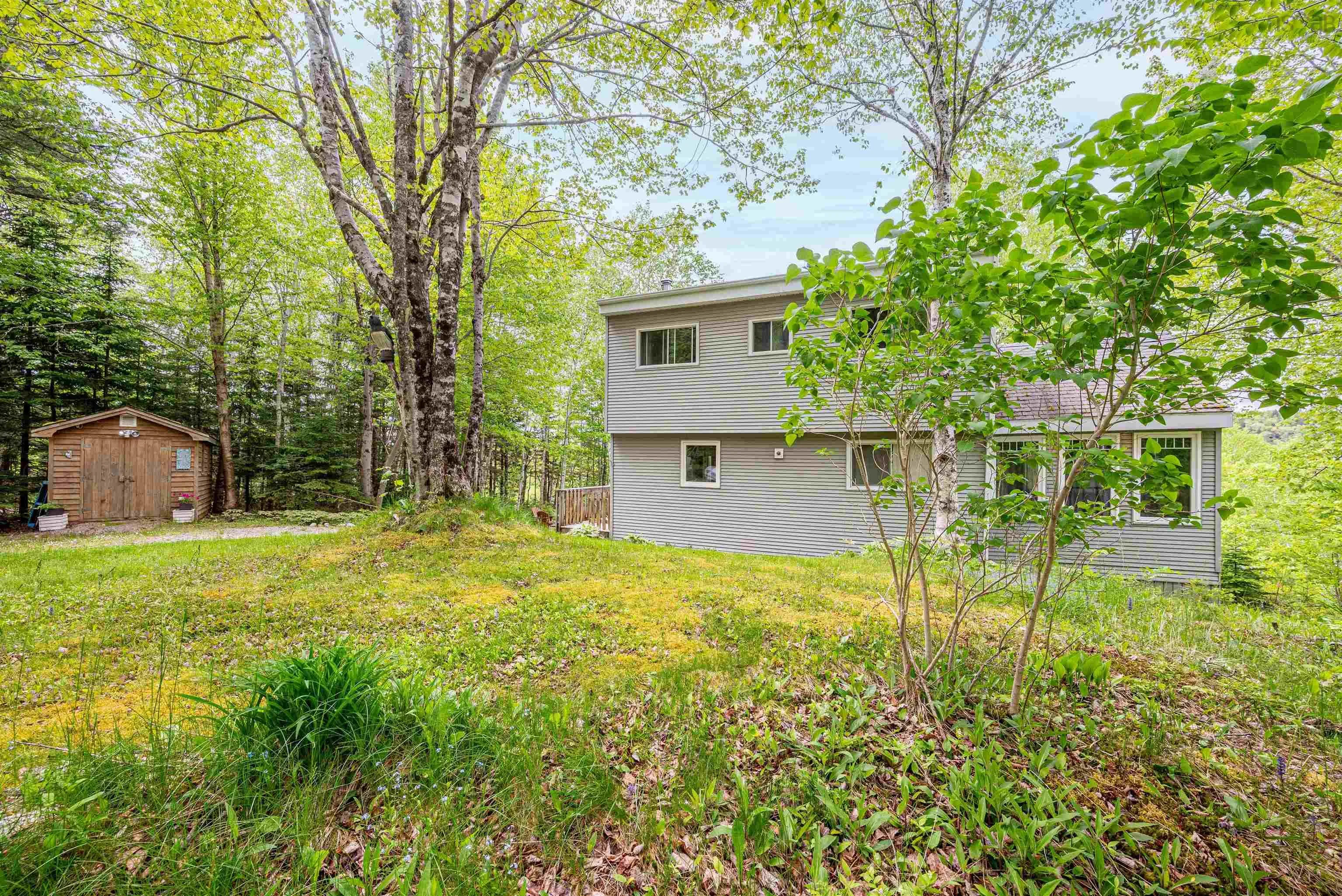 156 Lakewood Drive, Chester Grant, NS B0J 1K0, 2 Bedrooms Bedrooms, ,1 BathroomBathrooms,Residential,For Sale,Lakewood,202513211