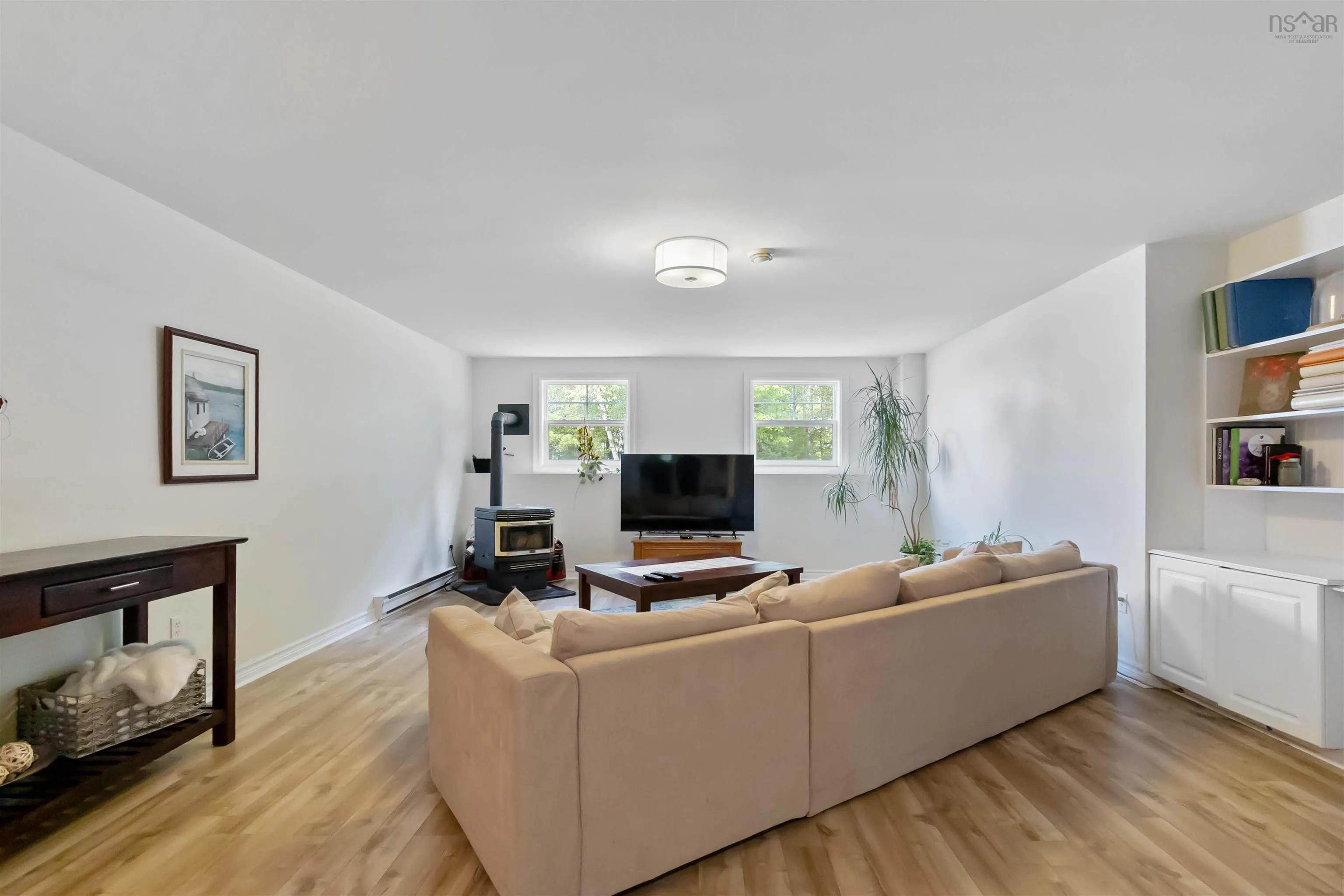 28 Flinns Hill, Bedford, NS B4A 3S8, 4 Bedrooms Bedrooms, ,3 BathroomsBathrooms,Residential,For Sale,Flinns Hill,202522996