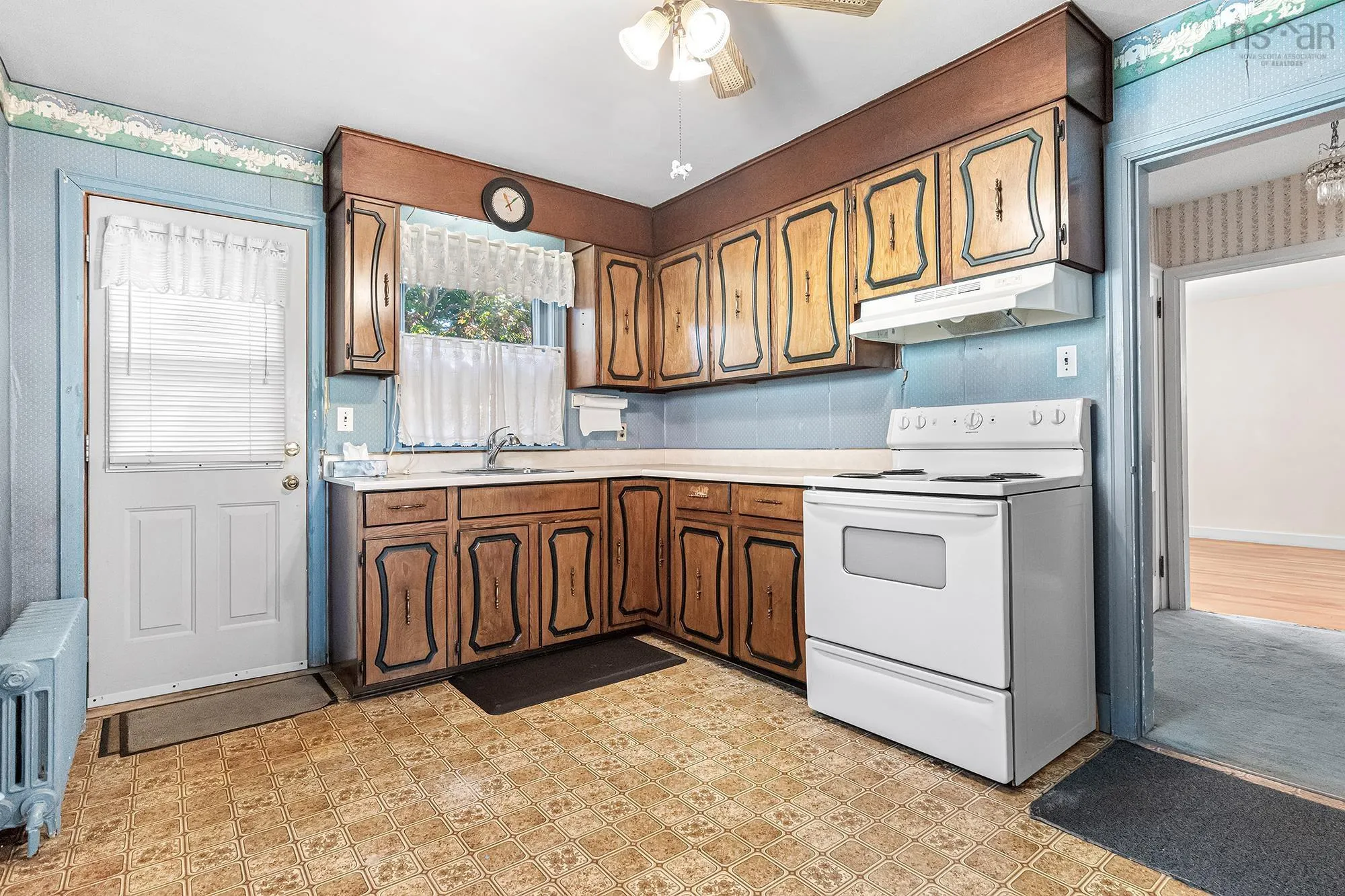 3153 Hemlock Street, Halifax, NS B3L 4B5, 2 Bedrooms Bedrooms, ,1 BathroomBathrooms,Residential,For Sale,Hemlock,202524602