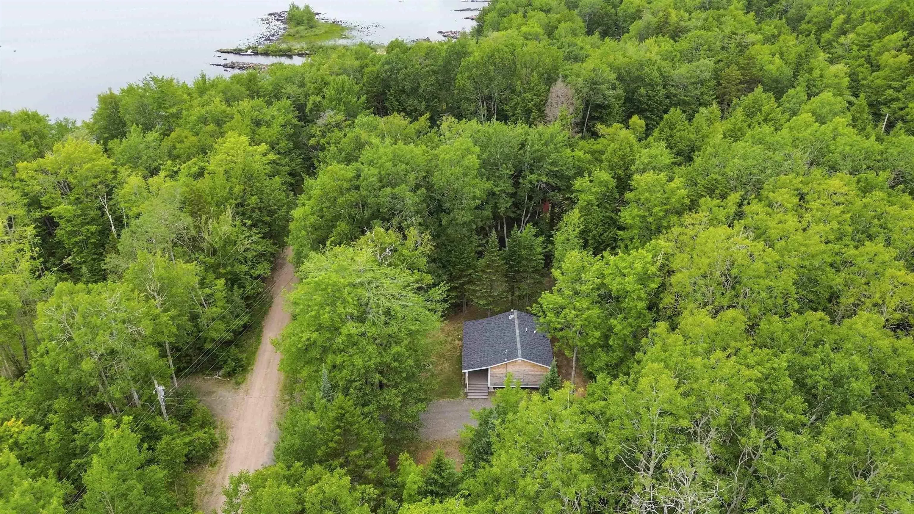 34 Cove Road, East Dalhousie, NS B0P 1H0, 2 Bedrooms Bedrooms, ,1 BathroomBathrooms,Residential,For Sale,Cove,202517934