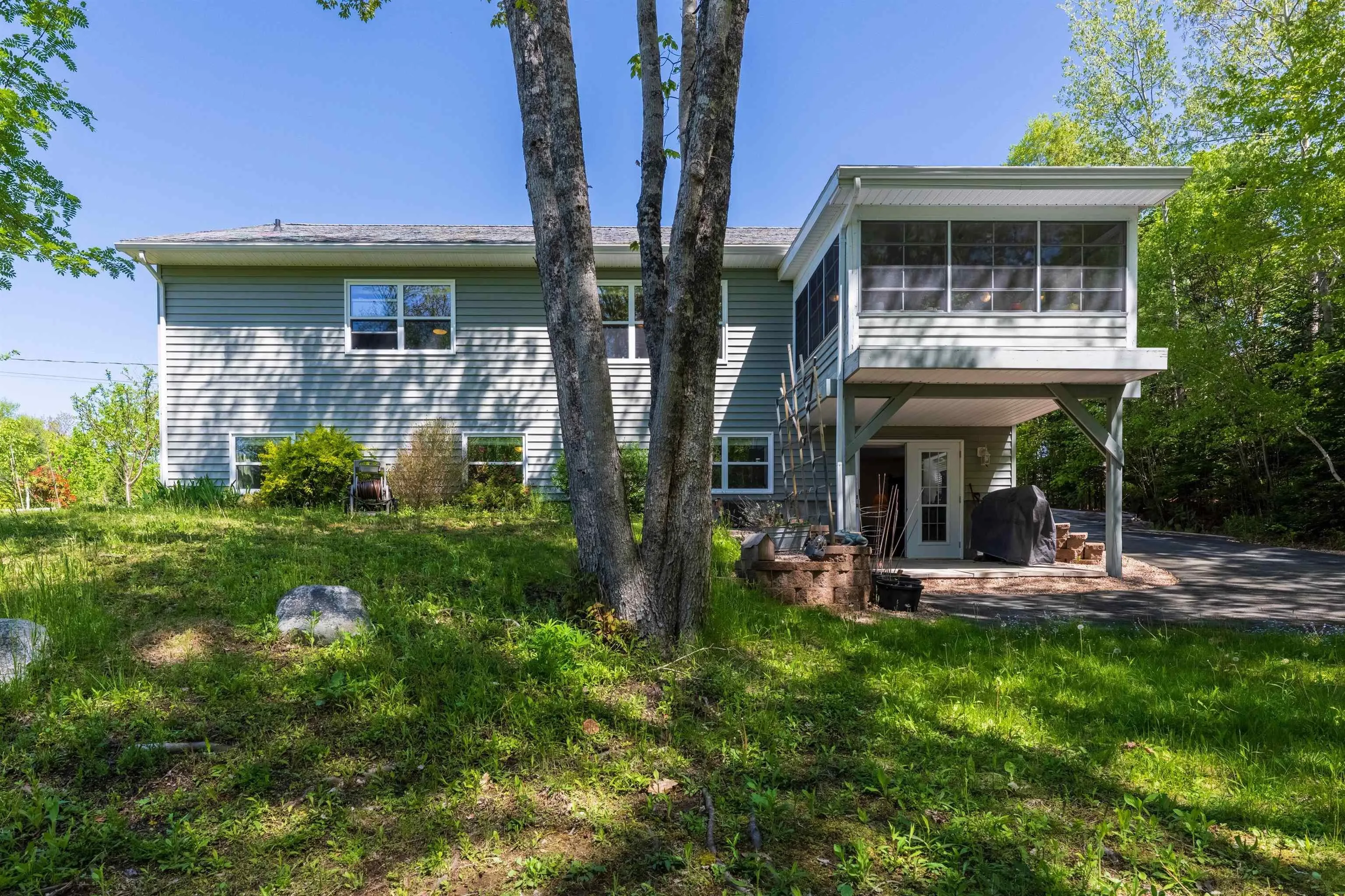 108 Pinecrest Boulevard, Bridgewater, NS B4V 3R4, 4 Bedrooms Bedrooms, ,3 BathroomsBathrooms,Residential,For Sale,Pinecrest,202512788
