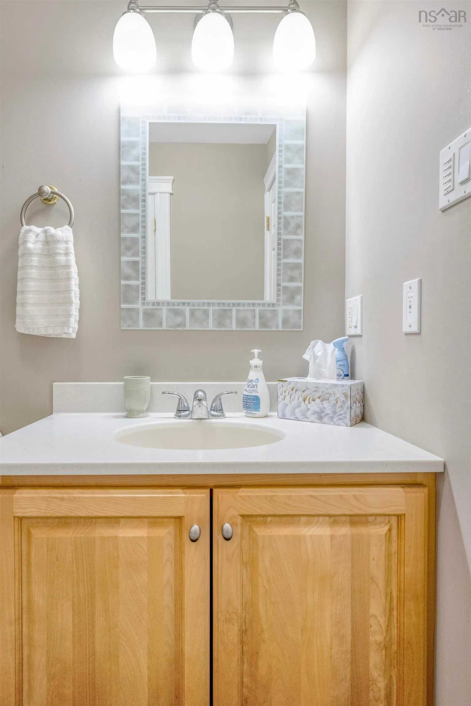 108 Pinecrest Boulevard, Bridgewater, NS B4V 3R4, 4 Bedrooms Bedrooms, ,3 BathroomsBathrooms,Residential,For Sale,Pinecrest,202512788