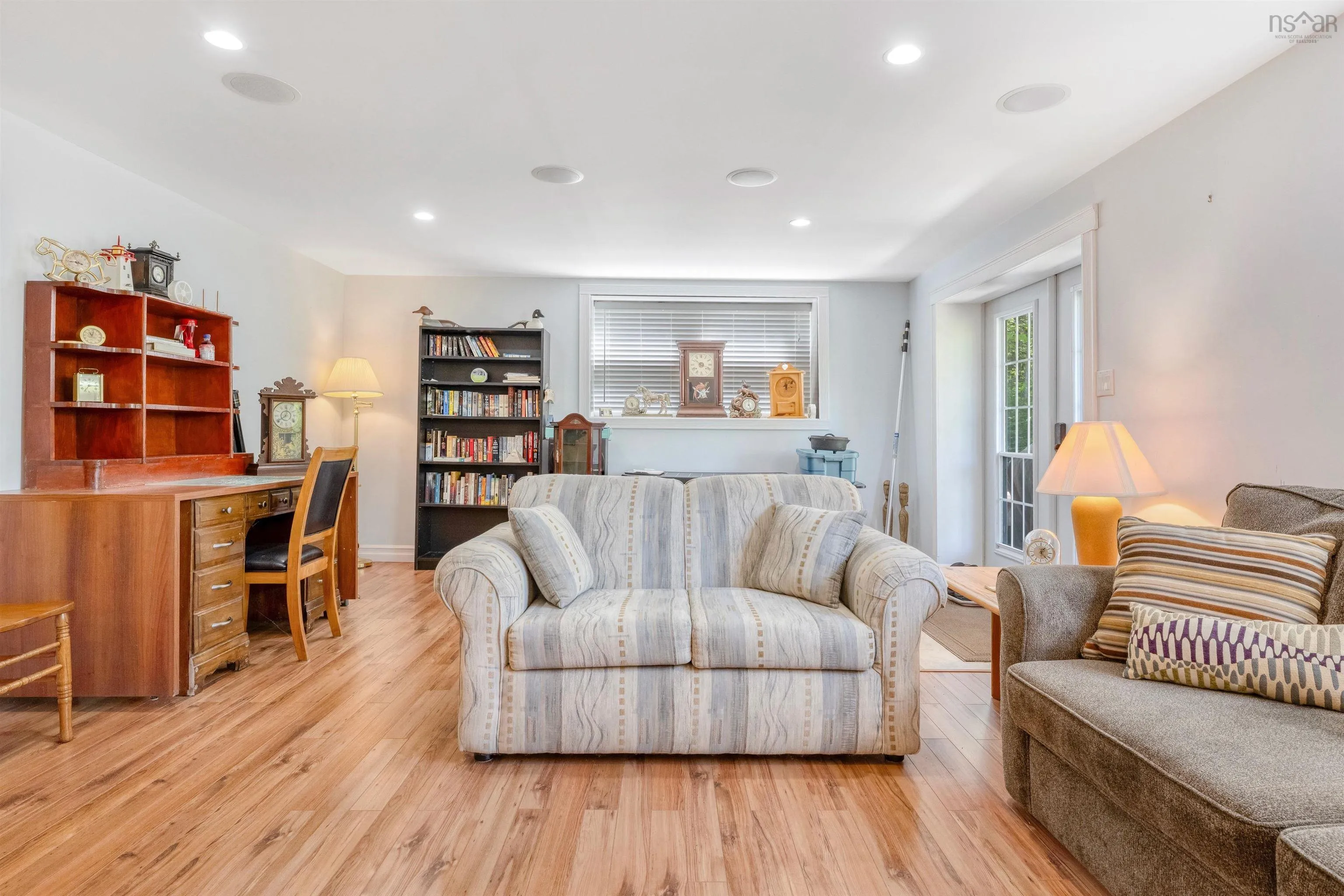 108 Pinecrest Boulevard, Bridgewater, NS B4V 3R4, 4 Bedrooms Bedrooms, ,3 BathroomsBathrooms,Residential,For Sale,Pinecrest,202512788