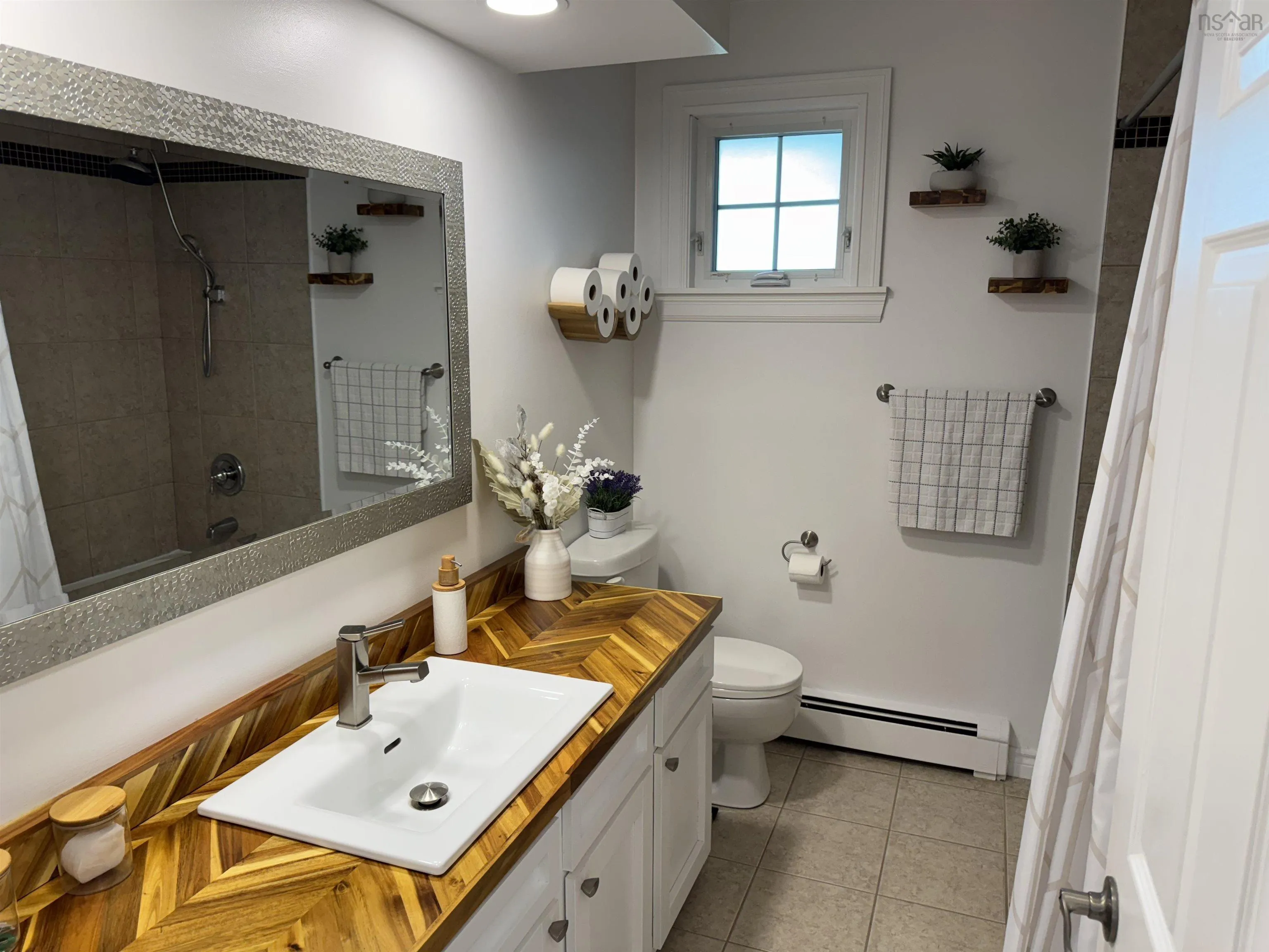 95 Poplar Street, Stellarton, NS B0K 1S0, 3 Bedrooms Bedrooms, ,3 BathroomsBathrooms,Residential,For Sale,Poplar,202518121