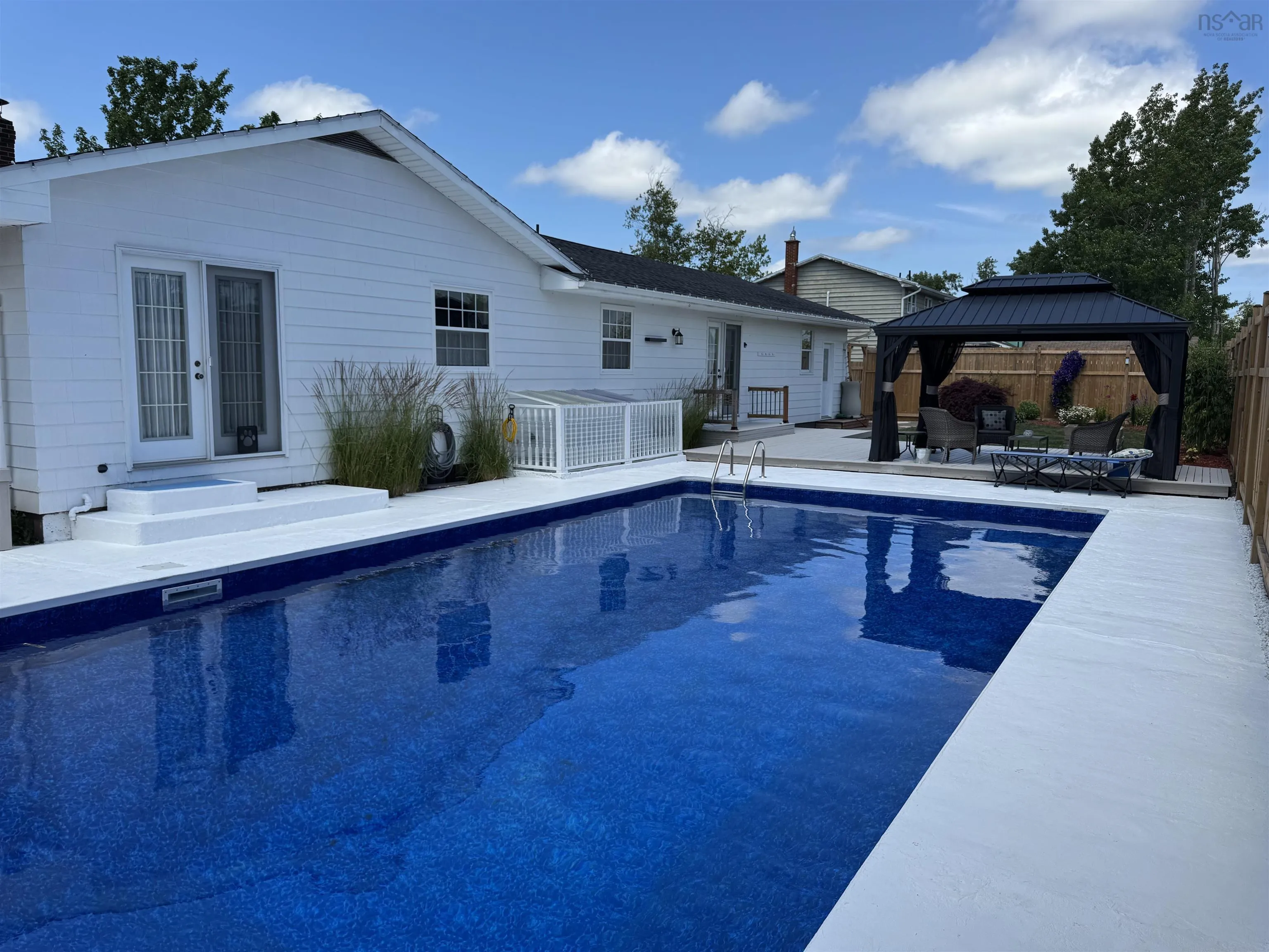 95 Poplar Street, Stellarton, NS B0K 1S0, 3 Bedrooms Bedrooms, ,3 BathroomsBathrooms,Residential,For Sale,Poplar,202518121