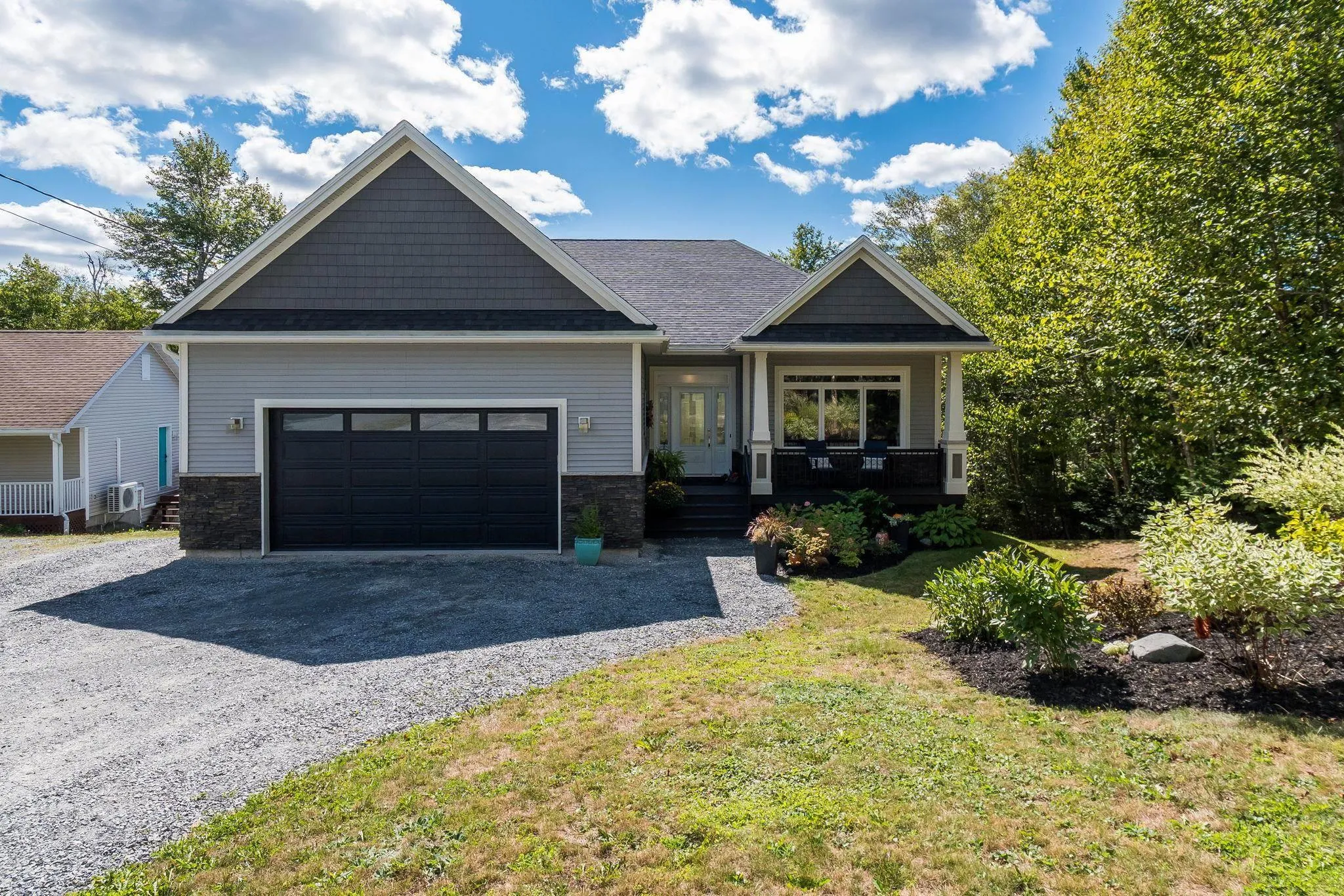 769 Lakeview Avenue, Middle Sackville, NS B4E 3G9, 4 Bedrooms Bedrooms, ,3 BathroomsBathrooms,Residential,For Sale,Lakeview,202523656
