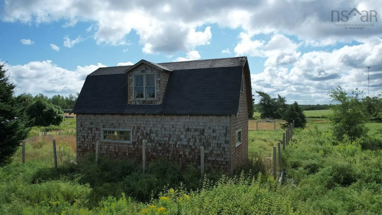 9372 Highway 6 Highway, Pugwash, NS B0K 1L0, 4 Bedrooms Bedrooms, ,2 BathroomsBathrooms,Residential,For Sale,Highway 6,202518592