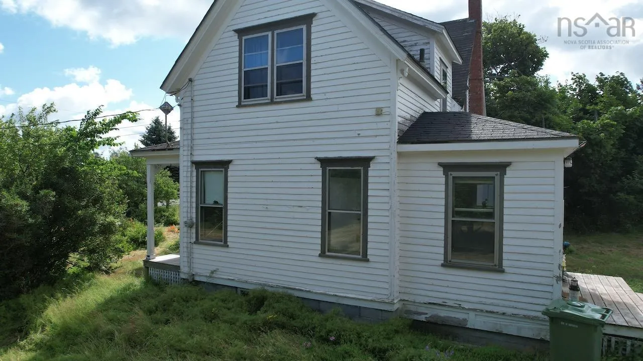 9372 Highway 6 Highway, Pugwash, NS B0K 1L0, 4 Bedrooms Bedrooms, ,2 BathroomsBathrooms,Residential,For Sale,Highway 6,202518592
