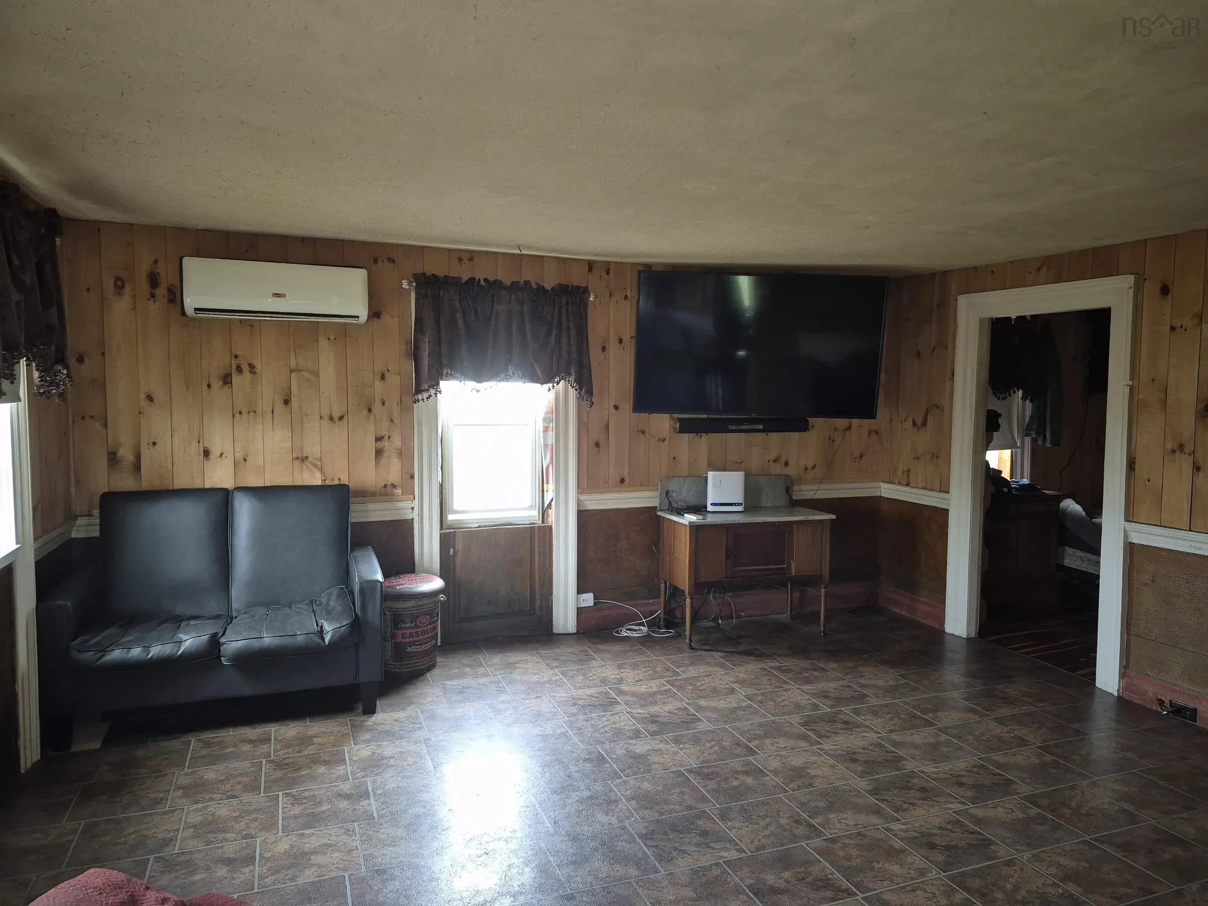 1052 New Cumberland Road, Lake Centre, NS B0R 1G0, 3 Bedrooms Bedrooms, ,1 BathroomBathrooms,Residential,For Sale,New Cumberland,202511672