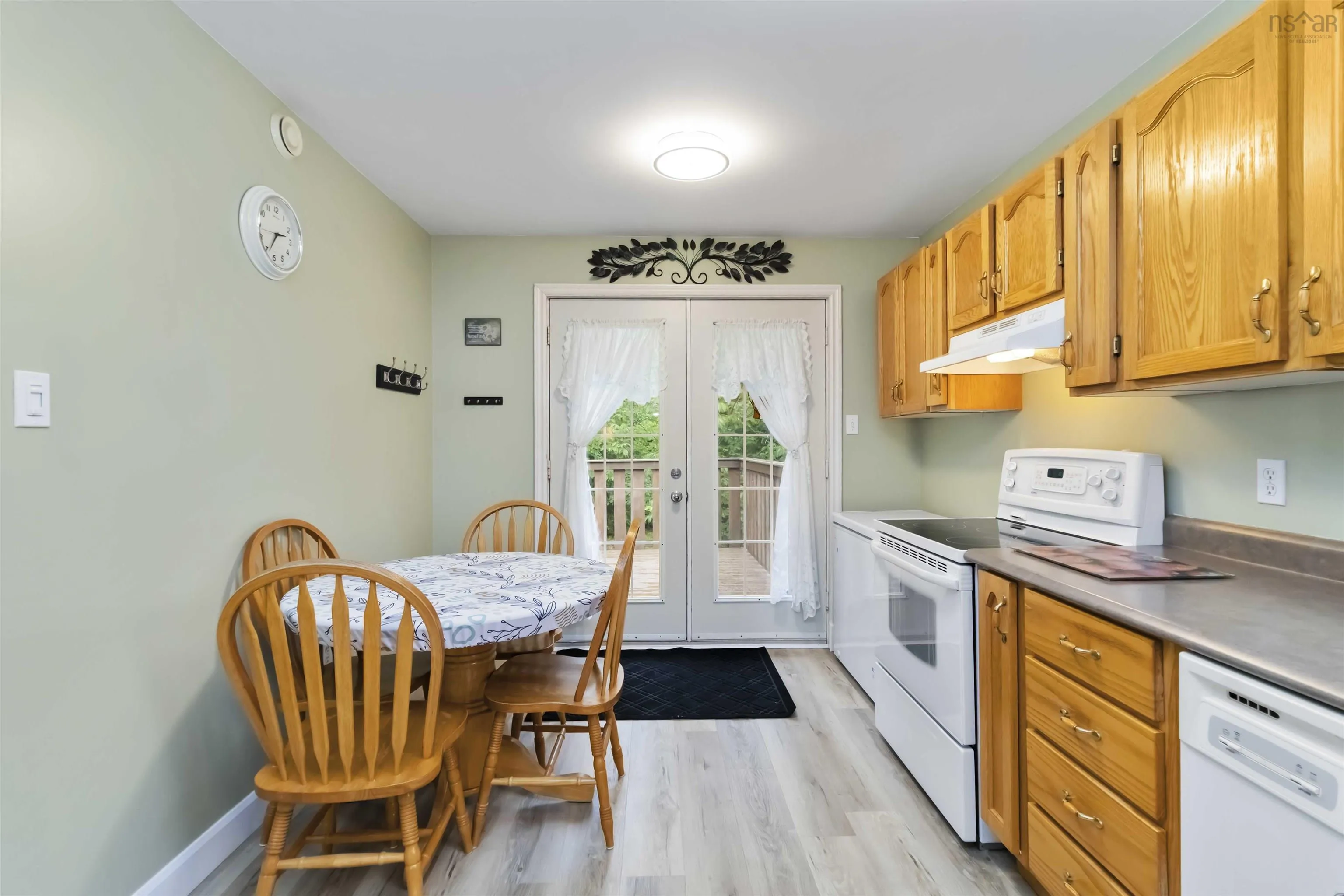 168 Hemlock Drive, Elmsdale, NS B2S 1C2, 4 Bedrooms Bedrooms, ,2 BathroomsBathrooms,Residential,For Sale,Hemlock,202517522