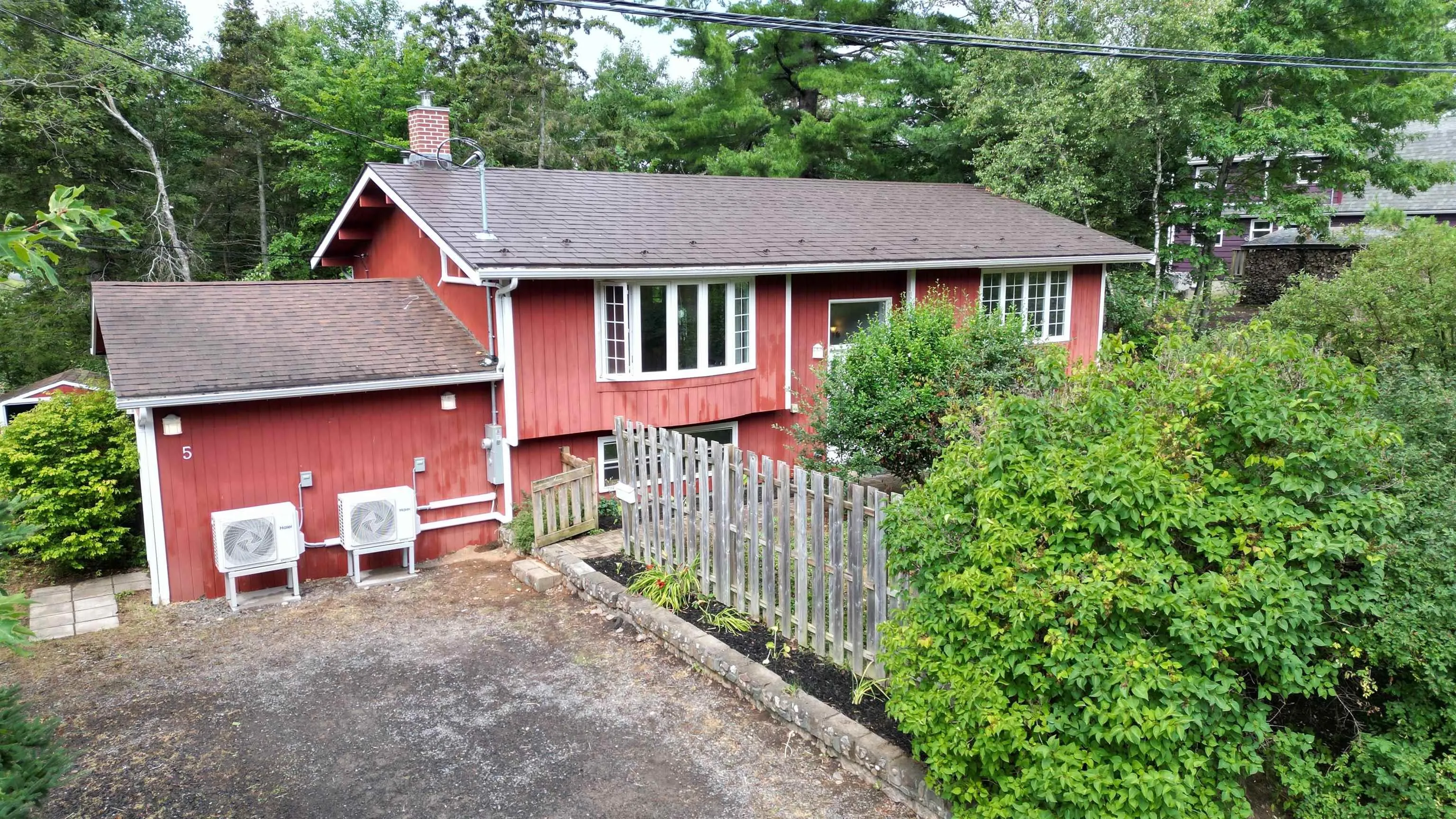 5 Minas Crescent, New Minas, NS B4N 4H1, 5 Bedrooms Bedrooms, ,2 BathroomsBathrooms,Residential,For Sale,Minas,202518609
