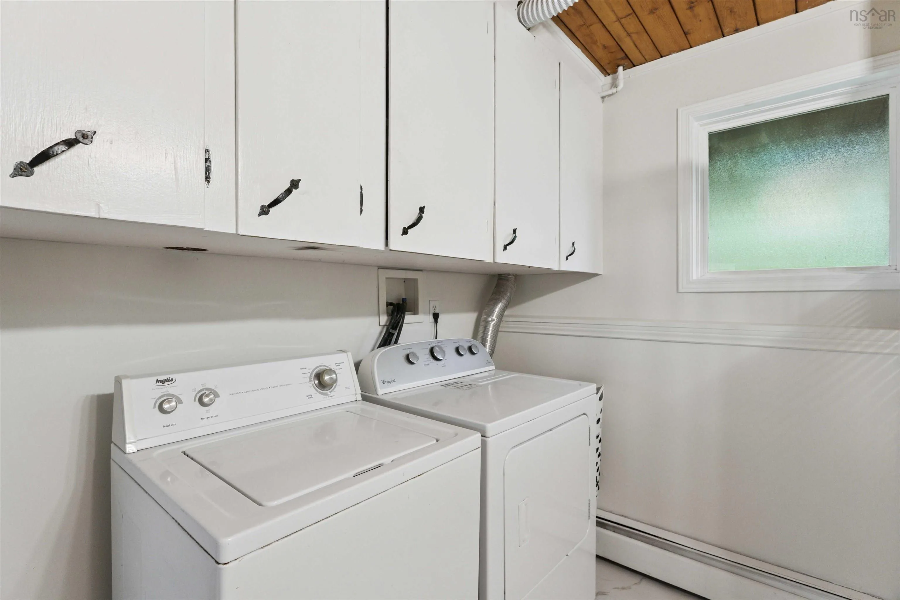 5 Minas Crescent, New Minas, NS B4N 4H1, 5 Bedrooms Bedrooms, ,2 BathroomsBathrooms,Residential,For Sale,Minas,202518609