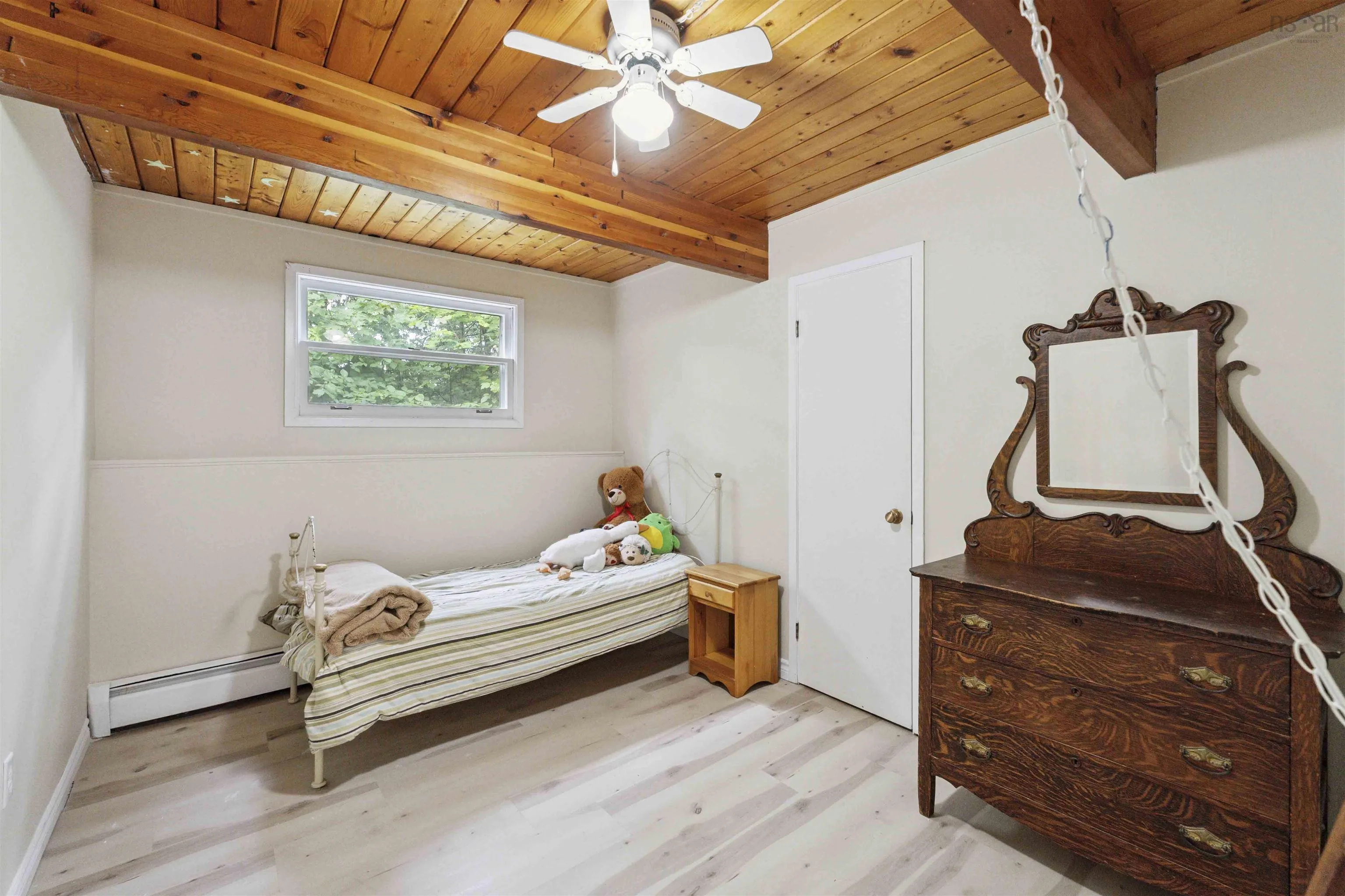 5 Minas Crescent, New Minas, NS B4N 4H1, 5 Bedrooms Bedrooms, ,2 BathroomsBathrooms,Residential,For Sale,Minas,202518609