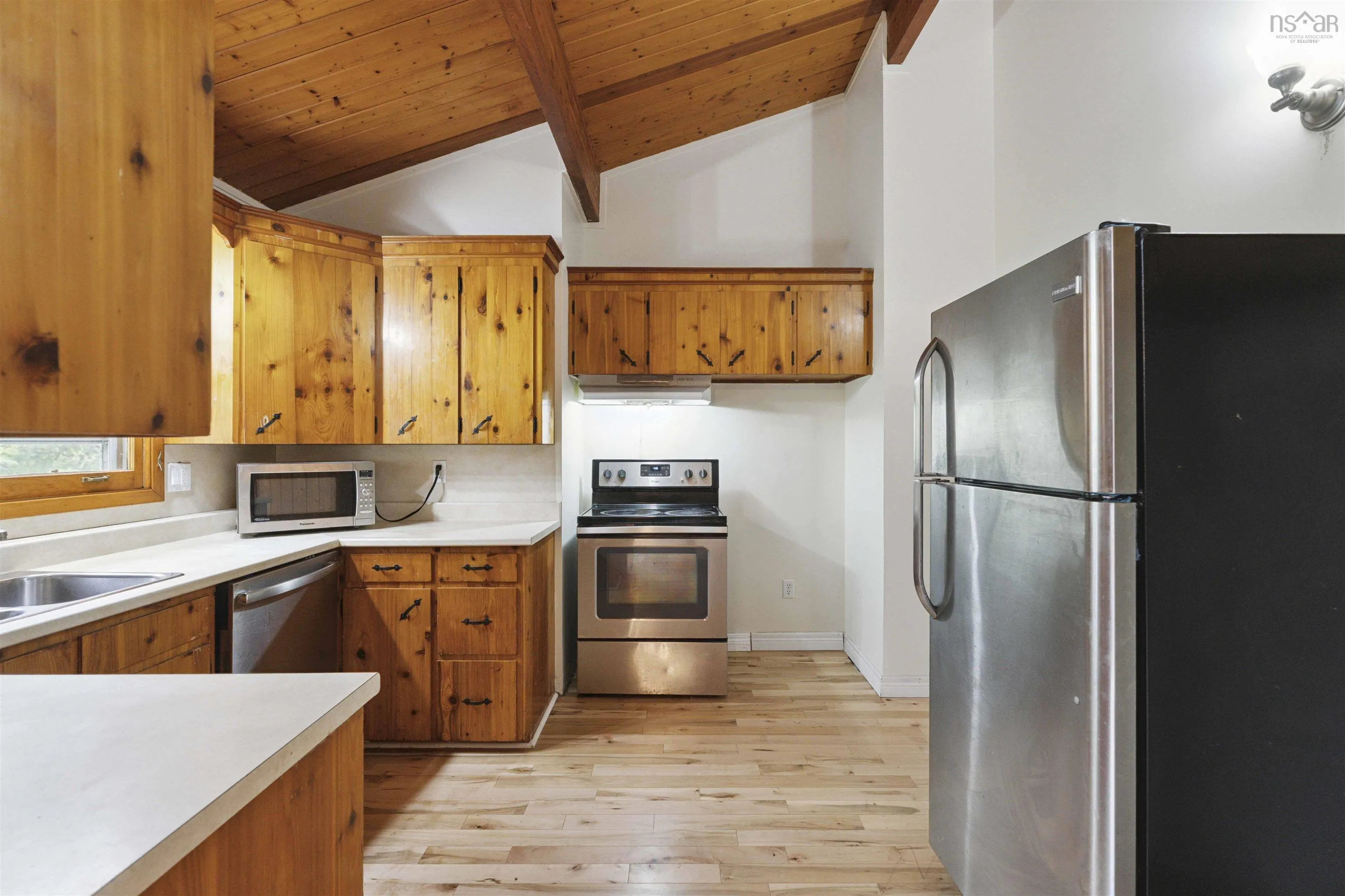 5 Minas Crescent, New Minas, NS B4N 4H1, 5 Bedrooms Bedrooms, ,2 BathroomsBathrooms,Residential,For Sale,Minas,202518609