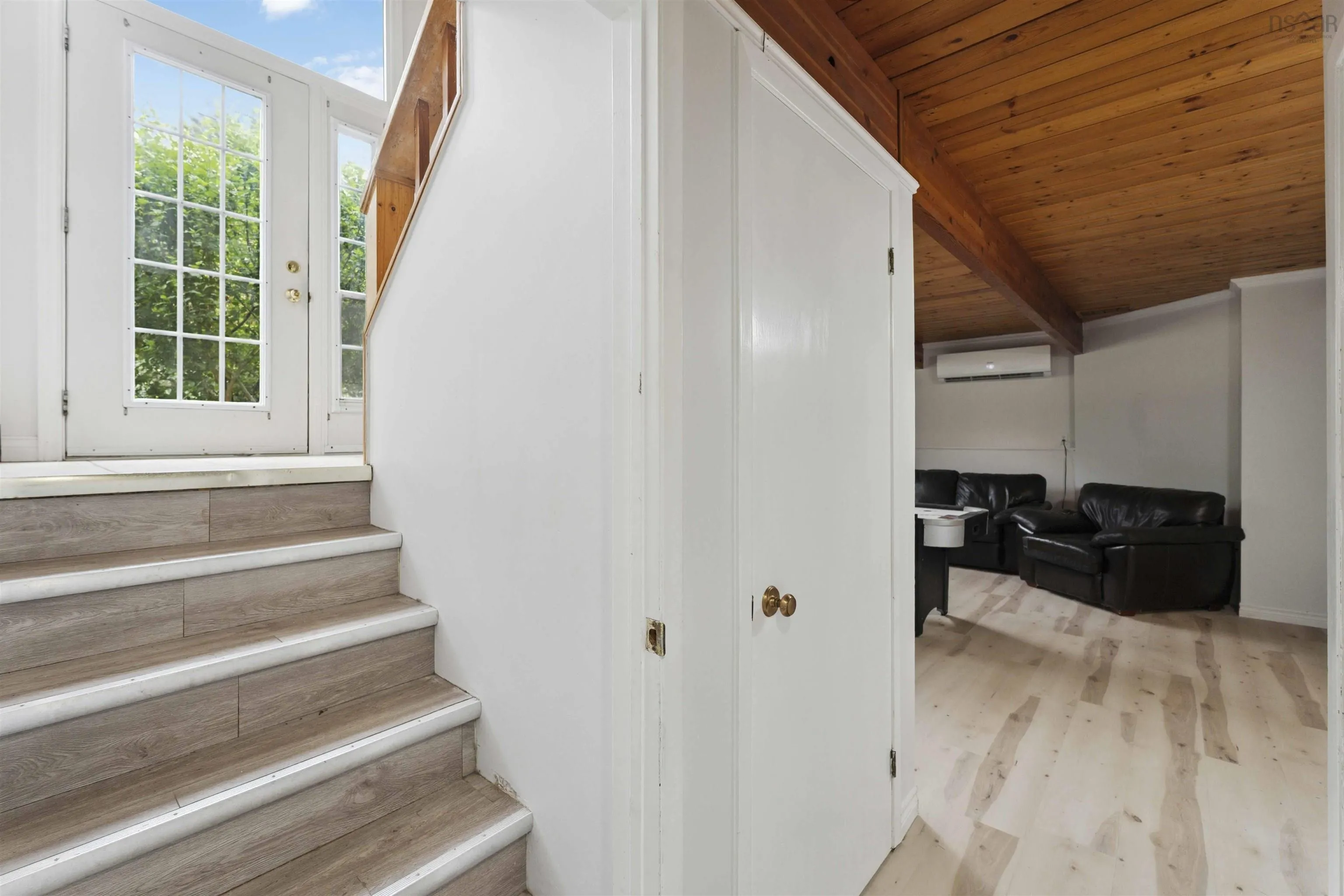 5 Minas Crescent, New Minas, NS B4N 4H1, 5 Bedrooms Bedrooms, ,2 BathroomsBathrooms,Residential,For Sale,Minas,202518609