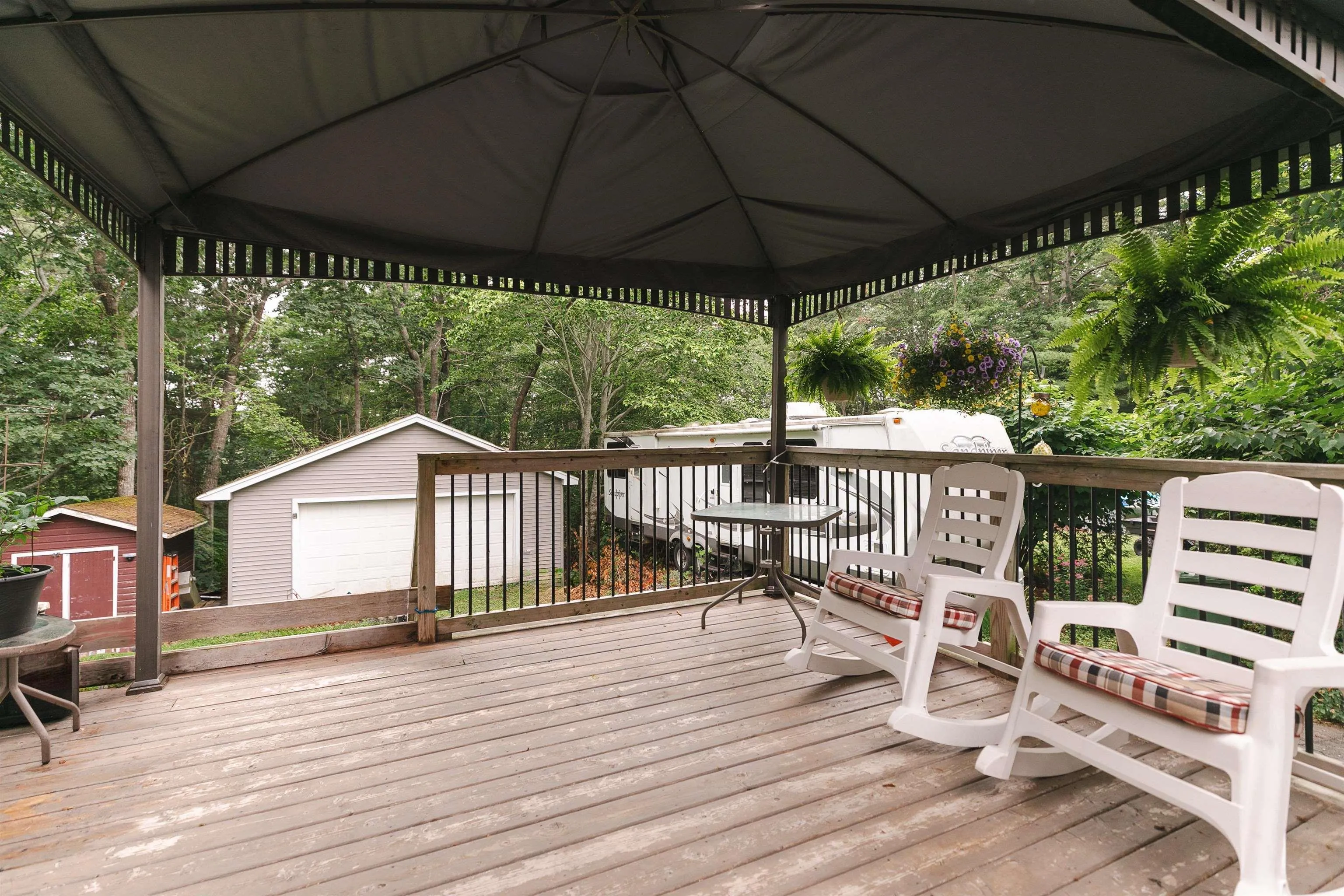79 Ridge Avenue, Waverley, NS B2R 1G5, 4 Bedrooms Bedrooms, ,2 BathroomsBathrooms,Residential,For Sale,Ridge,202517848