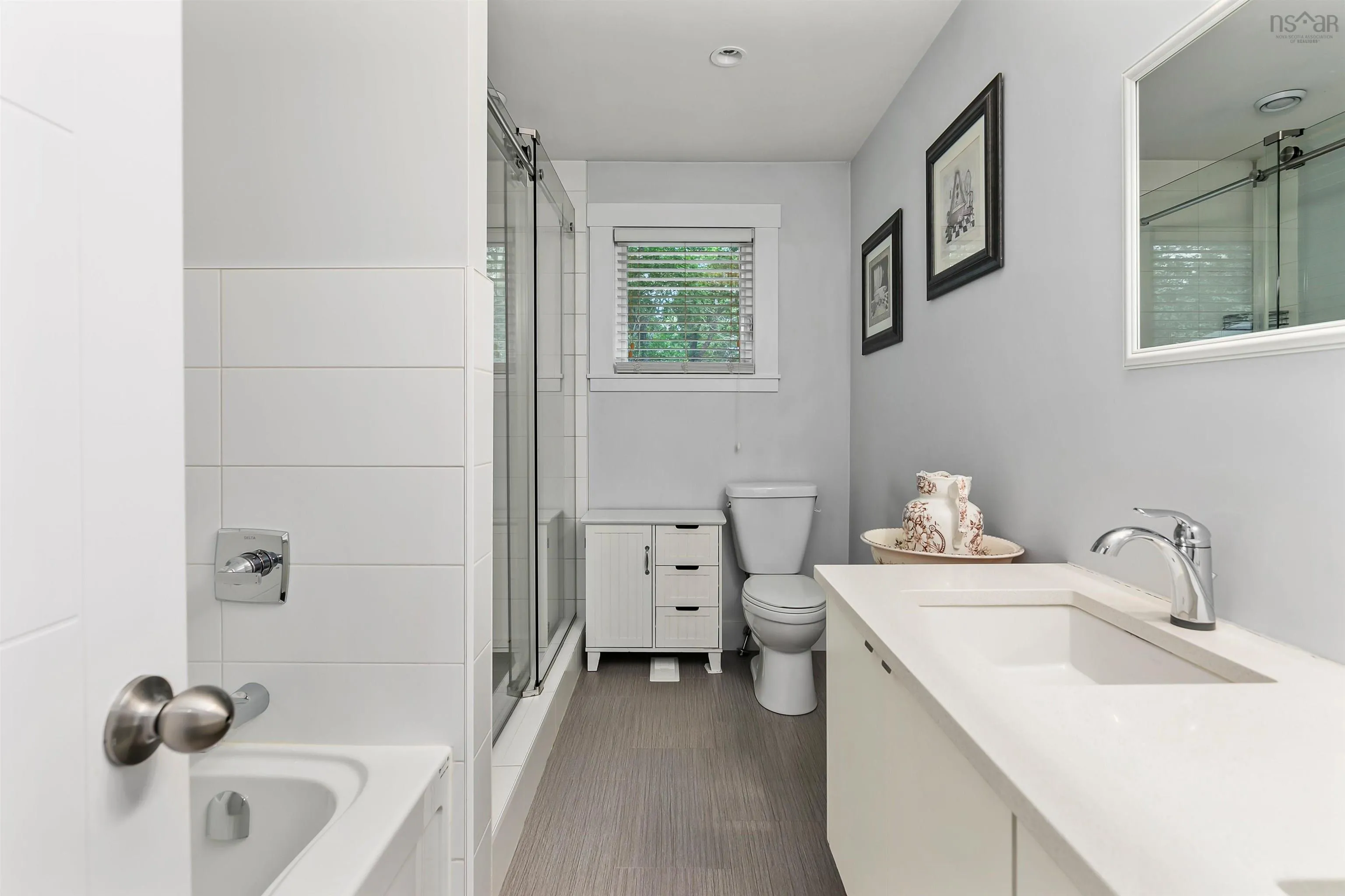 79 Ridge Avenue, Waverley, NS B2R 1G5, 4 Bedrooms Bedrooms, ,2 BathroomsBathrooms,Residential,For Sale,Ridge,202517848