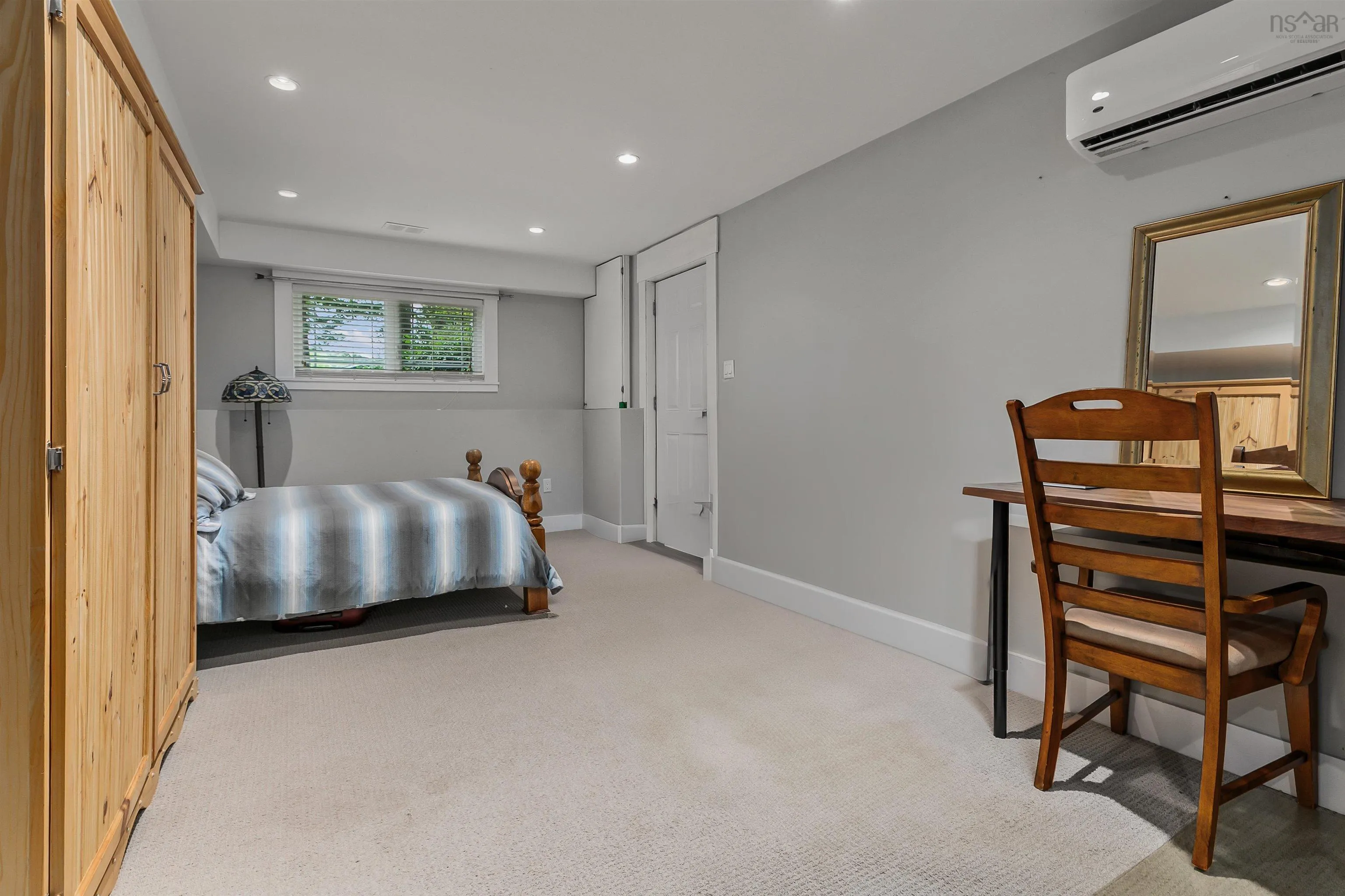 79 Ridge Avenue, Waverley, NS B2R 1G5, 4 Bedrooms Bedrooms, ,2 BathroomsBathrooms,Residential,For Sale,Ridge,202517848