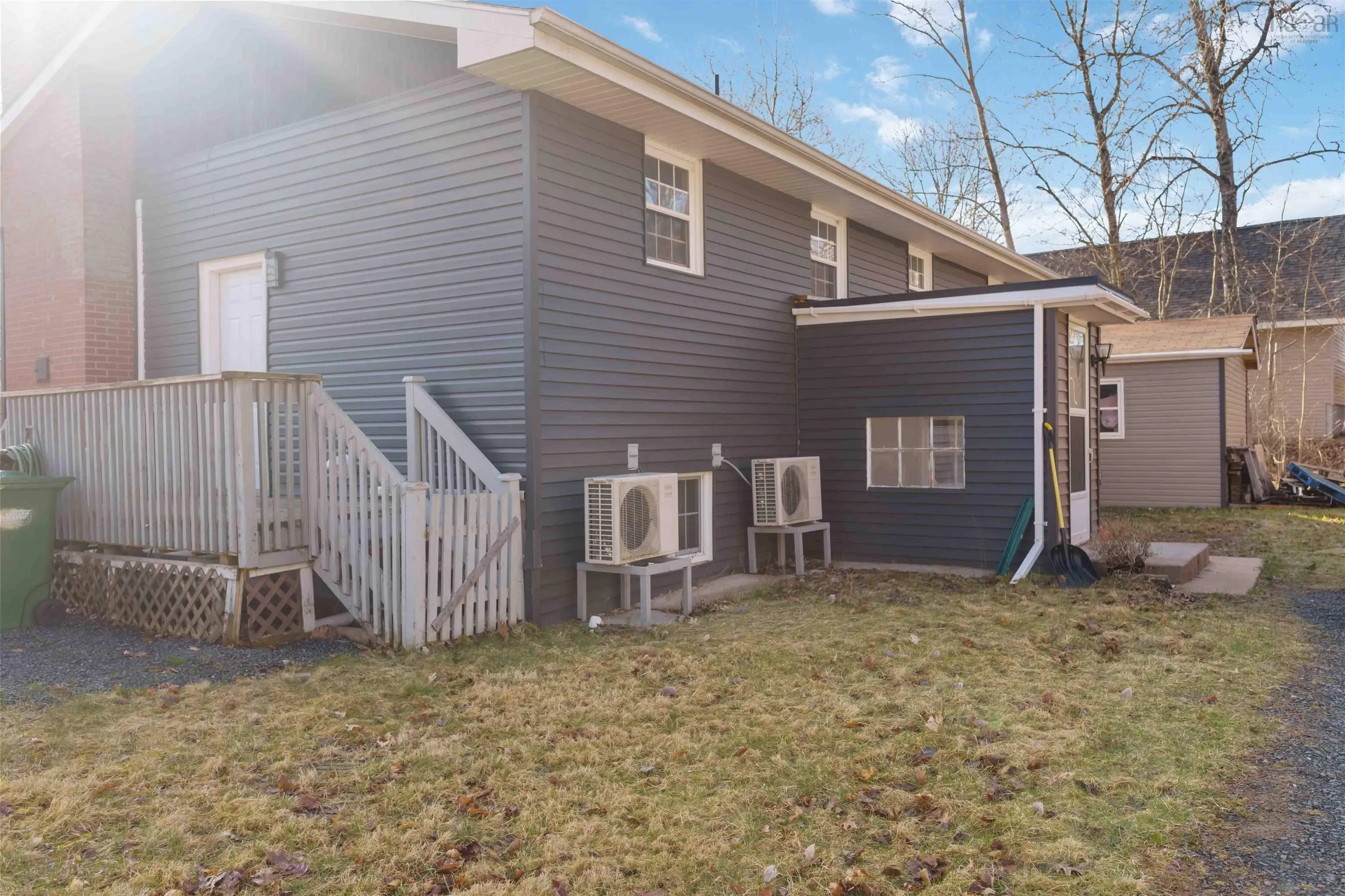 1586 Webster Street, Coldbrook, NS B4R 1A2, 5 Bedrooms Bedrooms, ,Residential Income,For Sale,Webster,202522441