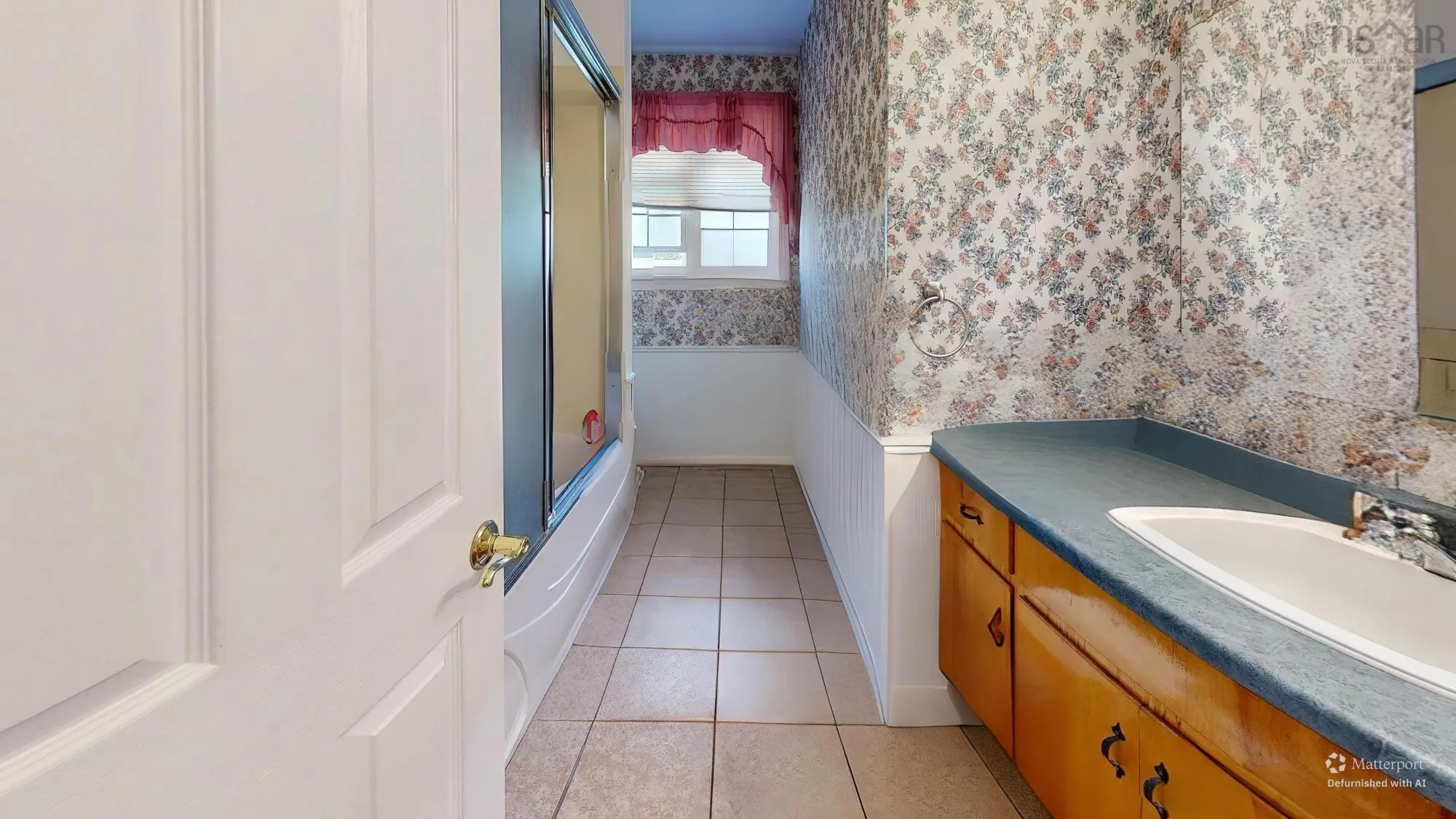 88 Alpine Drive, Bridgewater, NS B4V 3A8, 5 Bedrooms Bedrooms, ,2 BathroomsBathrooms,Residential,For Sale,Alpine,202522128