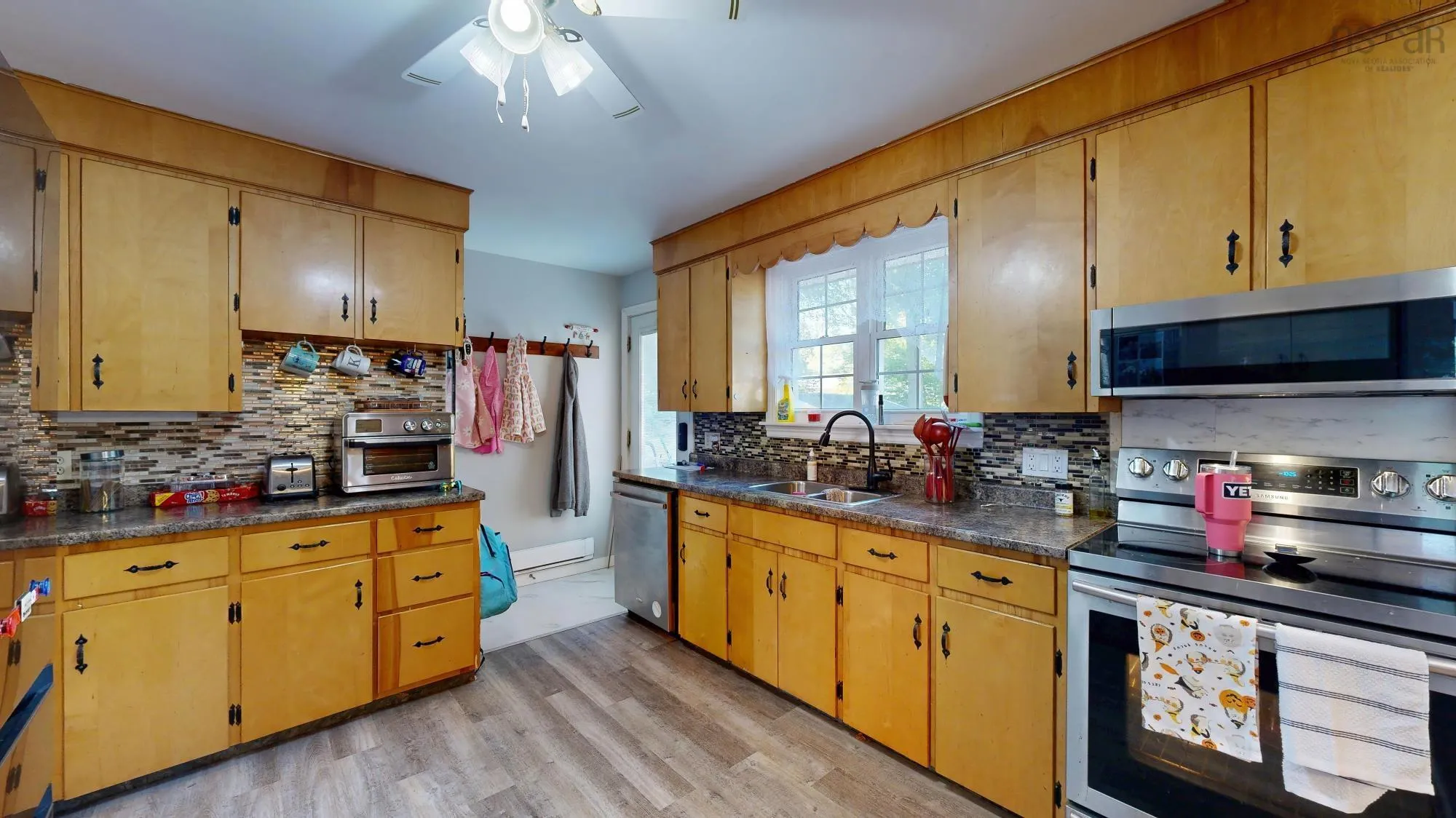 88 Alpine Drive, Bridgewater, NS B4V 3A8, 5 Bedrooms Bedrooms, ,2 BathroomsBathrooms,Residential,For Sale,Alpine,202522128