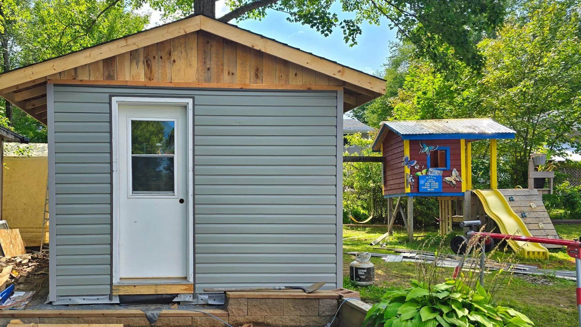 88 Alpine Drive, Bridgewater, NS B4V 3A8, 5 Bedrooms Bedrooms, ,2 BathroomsBathrooms,Residential,For Sale,Alpine,202522128