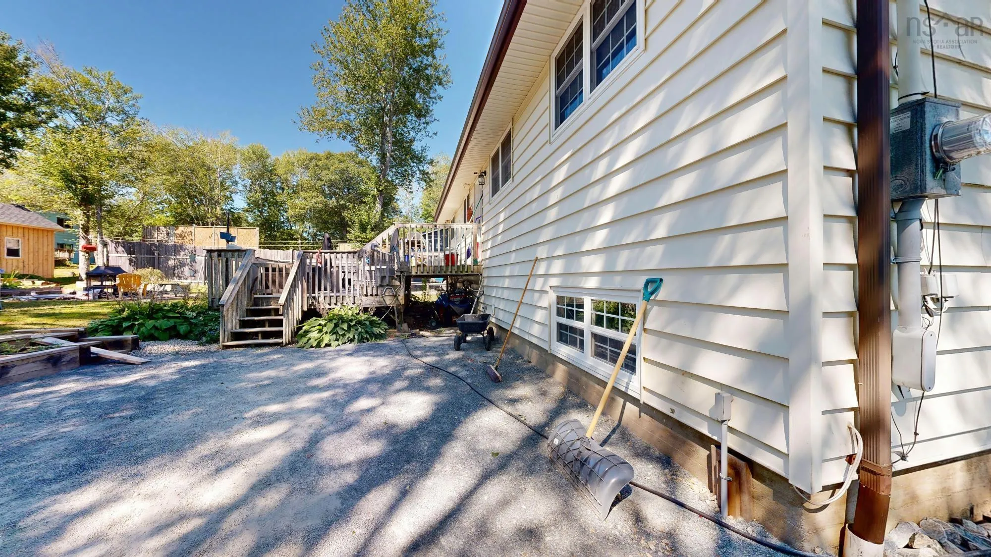 88 Alpine Drive, Bridgewater, NS B4V 3A8, 5 Bedrooms Bedrooms, ,2 BathroomsBathrooms,Residential,For Sale,Alpine,202522128
