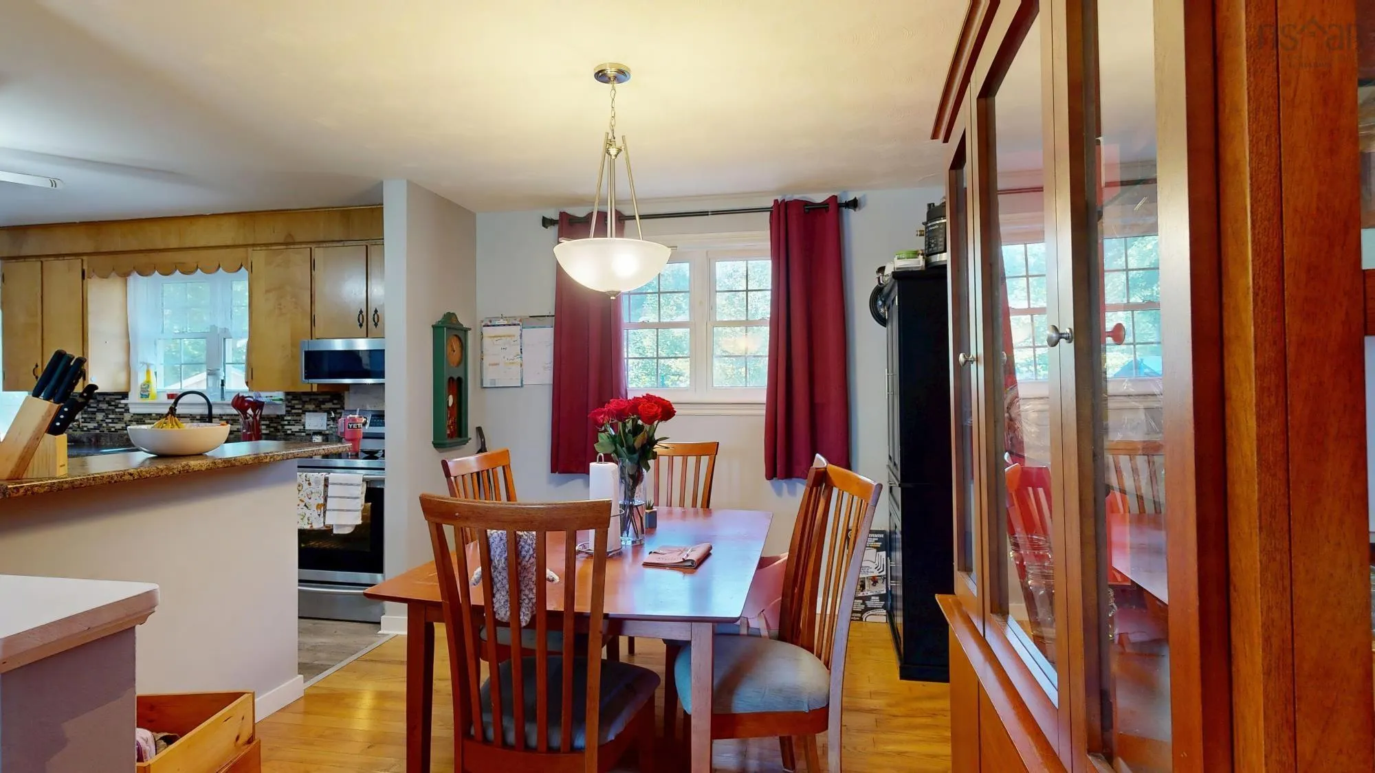88 Alpine Drive, Bridgewater, NS B4V 3A8, 5 Bedrooms Bedrooms, ,2 BathroomsBathrooms,Residential,For Sale,Alpine,202522128