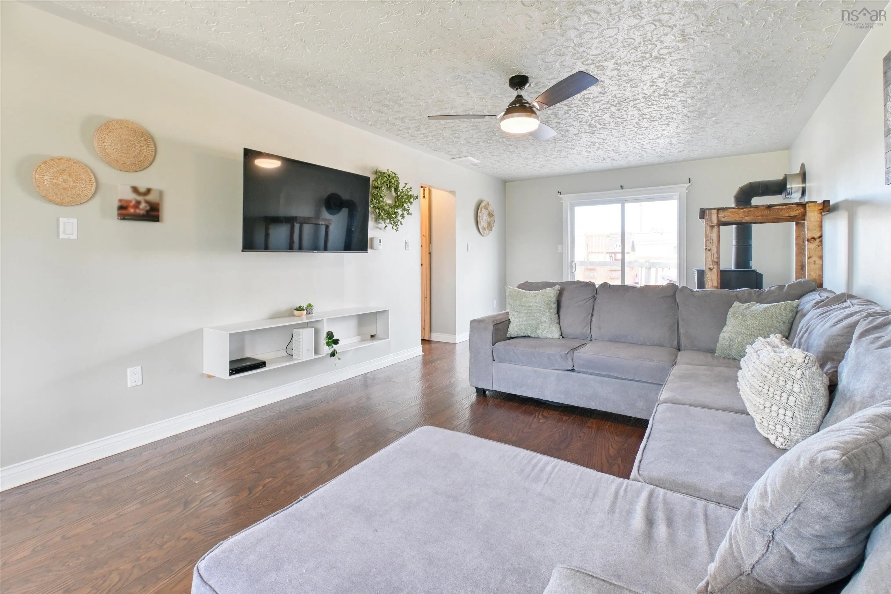 9307 Pepperell Street, St. Peters, NS B0E 3B0, 4 Bedrooms Bedrooms, ,2 BathroomsBathrooms,Residential,For Sale,Pepperell,202522591