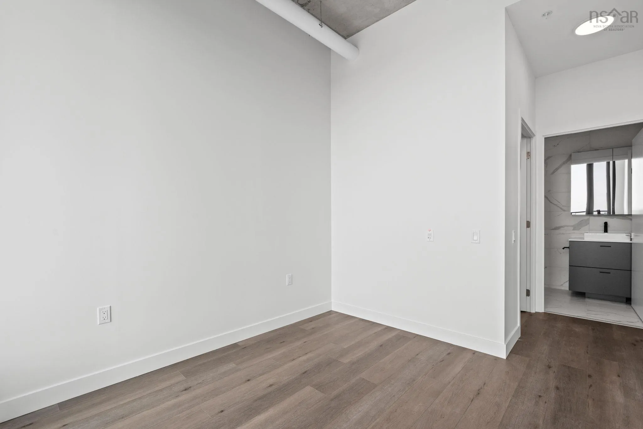 5511 Bilby Street, Halifax, NS B3K 1V4, 2 Bedrooms Bedrooms, ,2 BathroomsBathrooms,Residential,For Sale,Bilby,202518090