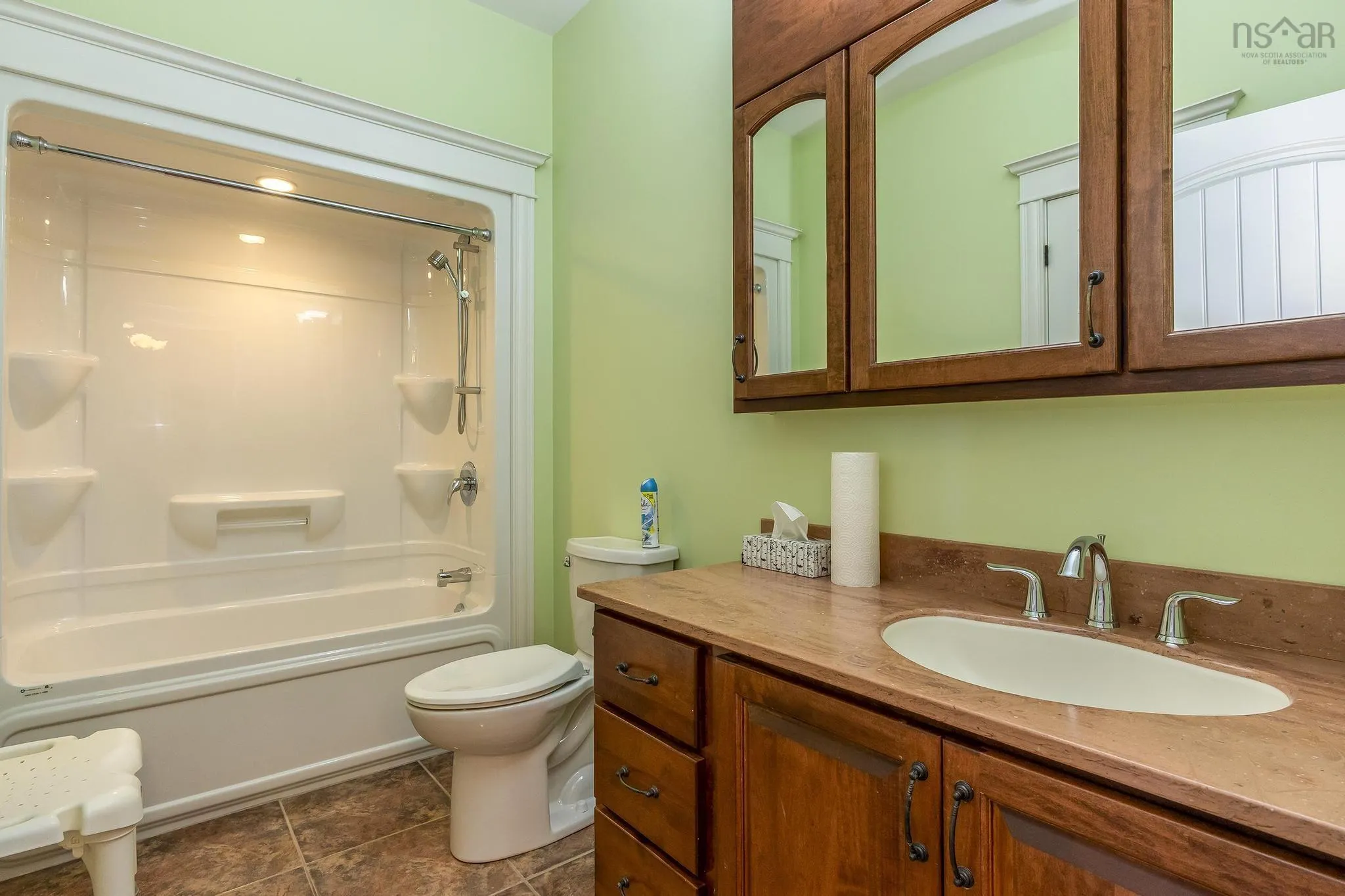 103 Oakwood Drive, Truro Heights Ns B6l 1n3, 3 Bedrooms Bedrooms, ,2 BathroomsBathrooms,Residential,For Sale,Oakwood,202507724