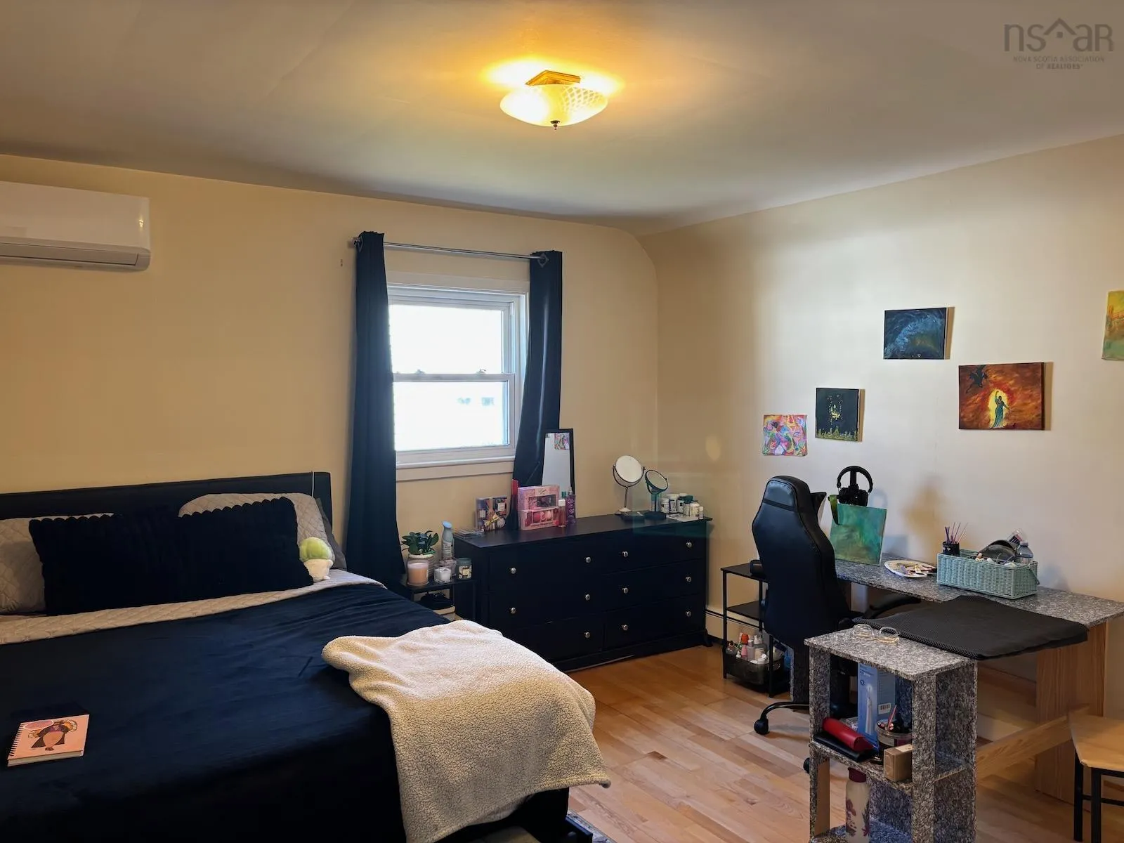 10 Park Street, Yarmouth Ns B5a 2a5, 3 Bedrooms Bedrooms, ,2 BathroomsBathrooms,Residential,For Sale,Park,202508537