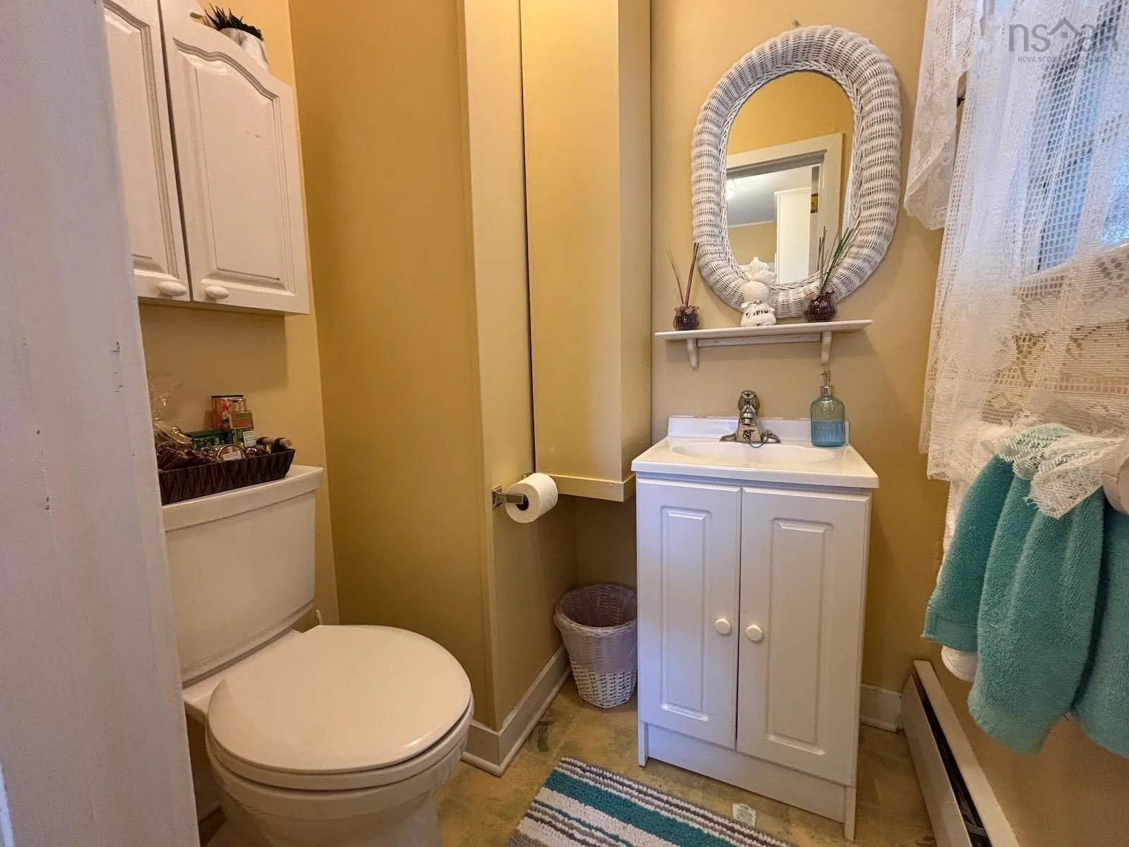 10 Park Street, Yarmouth Ns B5a 2a5, 3 Bedrooms Bedrooms, ,2 BathroomsBathrooms,Residential,For Sale,Park,202508537